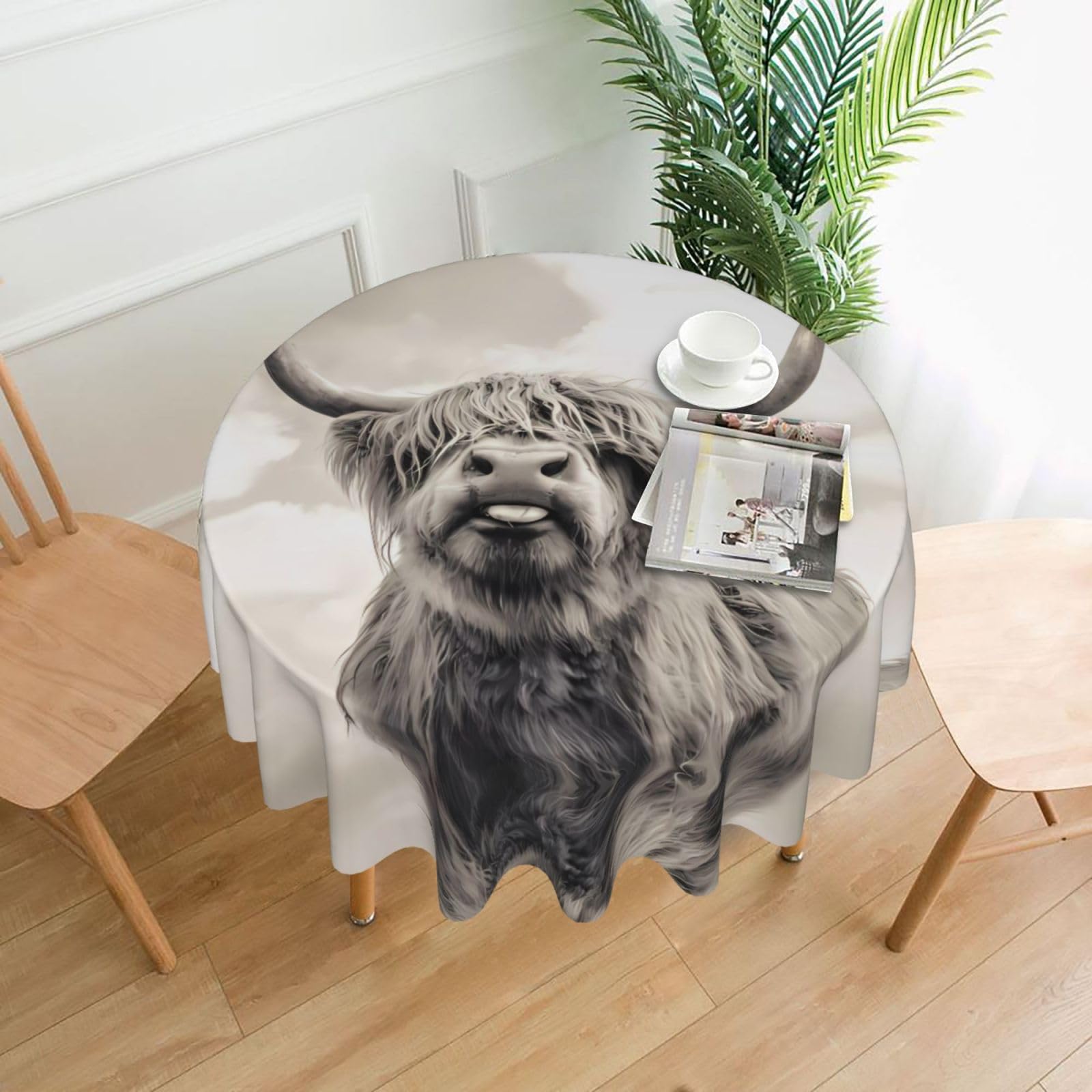 YYHHAOFA Funny Highland Cow Prints 60in Round Decorative Tablecloth – High-Grade Polyester Throw Cover for Dining, Parties, and Outdoor Events