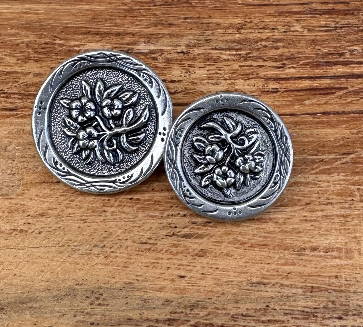 Traditional Buttons Antique Silver Coloured Flower Flat Metal Buttons with Eyelet 18 mm or 20 mm (20 mm) Pack of 10 - Image 2