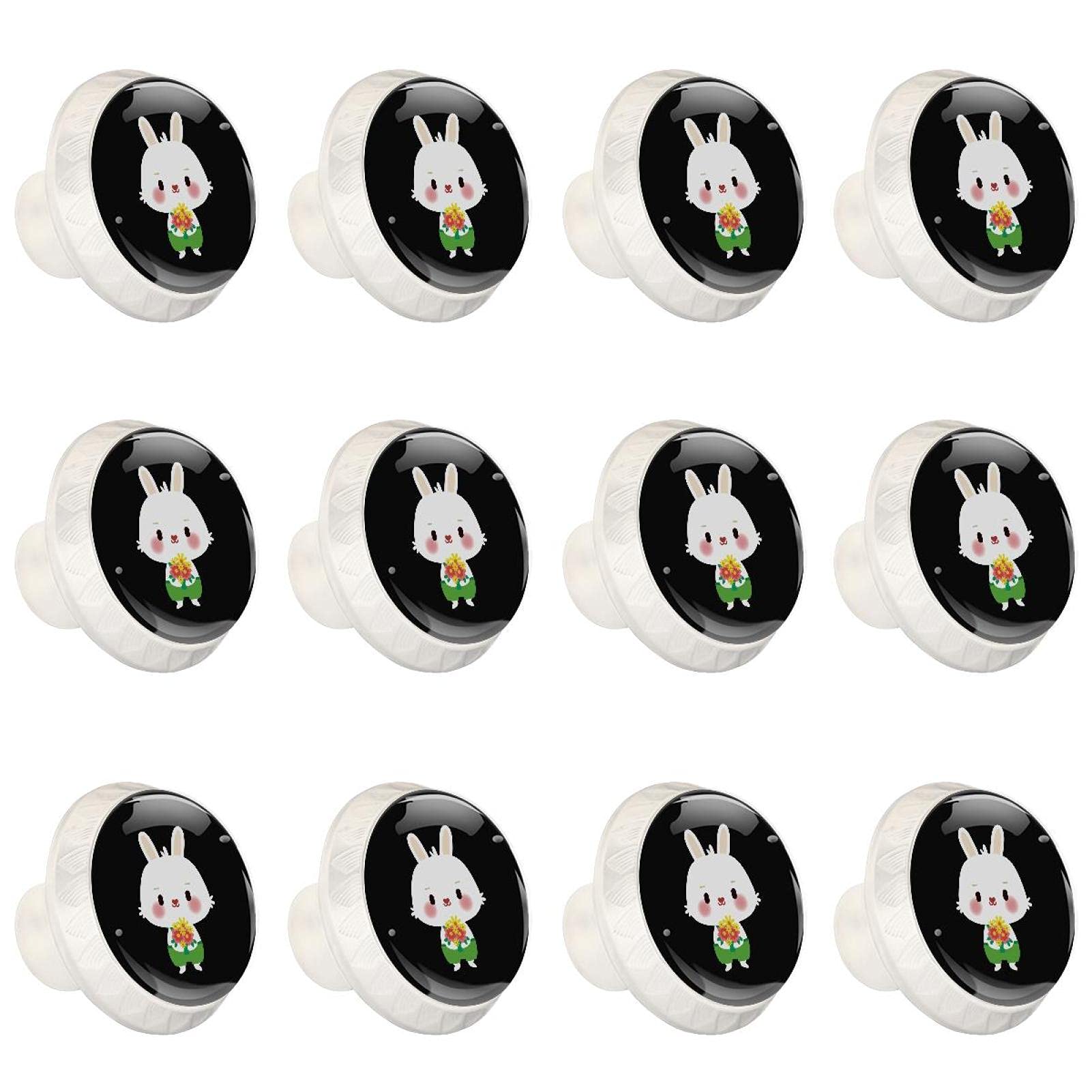 Boutons d'armoires de cuisine pour relooker facilement un meuble ancien avec le motif lapin