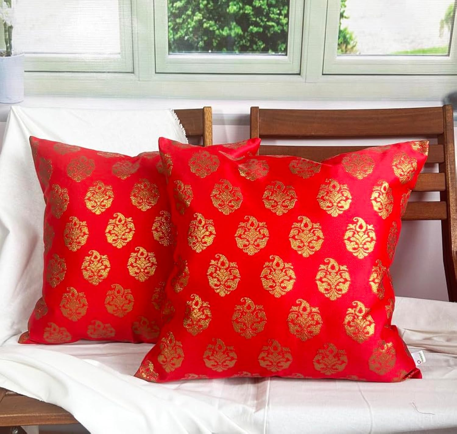 See full amazon price history chart for PINK PARROT Jacquard Cushion Cover 18x18 inch Set of 2 pcs PINK PARROT Jacquard Cushion Cover 18x18 inch Set of 2 pcs (B0CZRYHWS2) Amazon Price History, Amazon Price Tracker