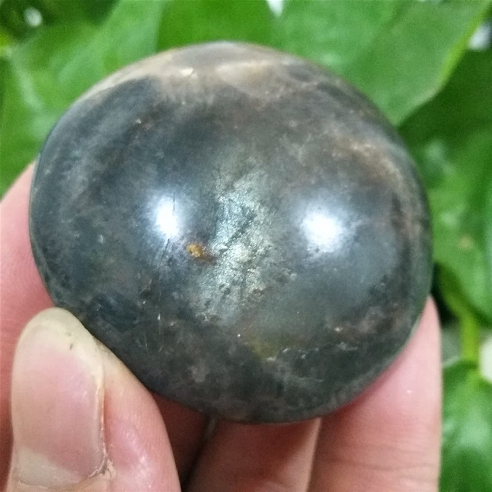Pierre de lune noire brute cristal naturel chakra et reiki 77g