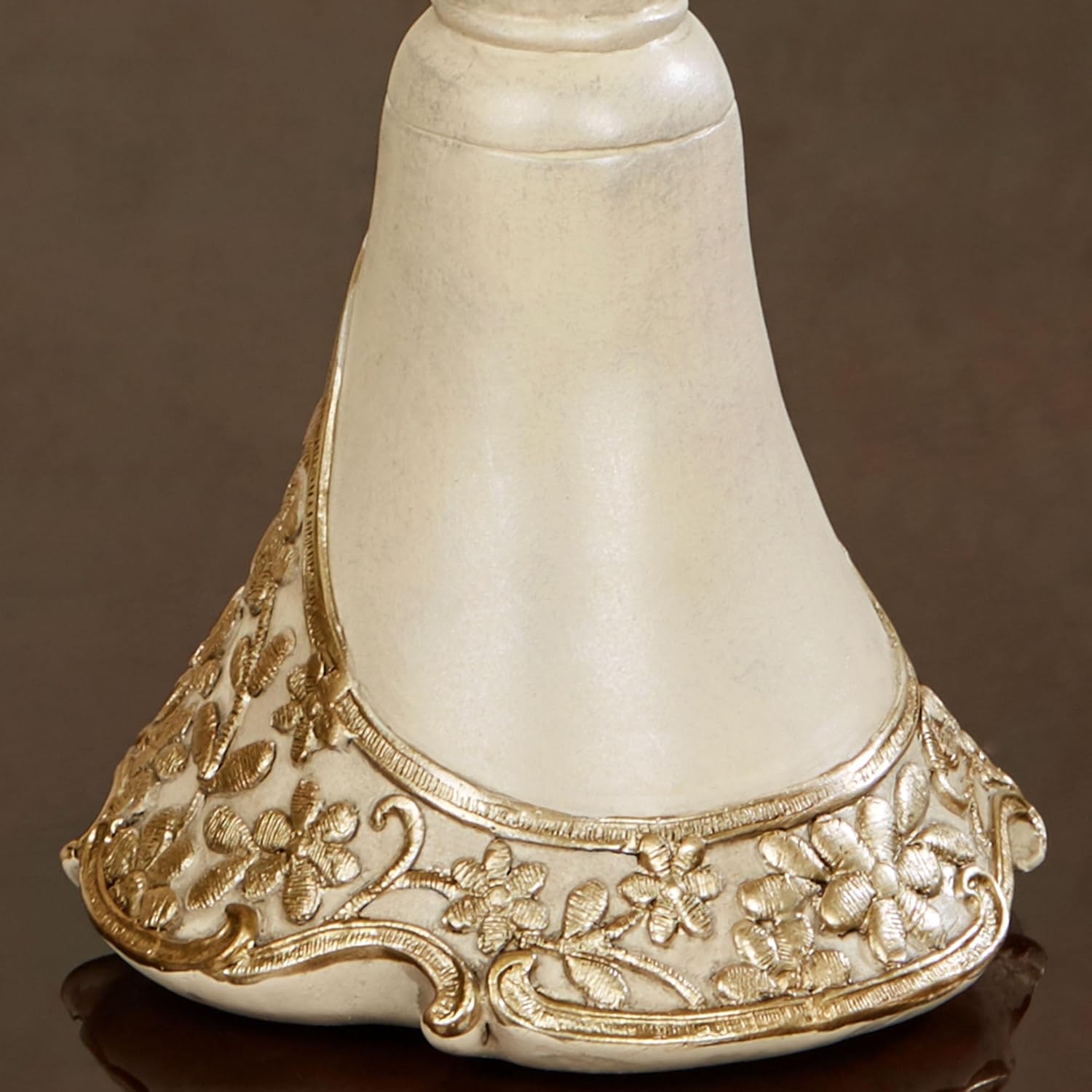 Floressa Ivory Gold Metallic Candleholder Pair