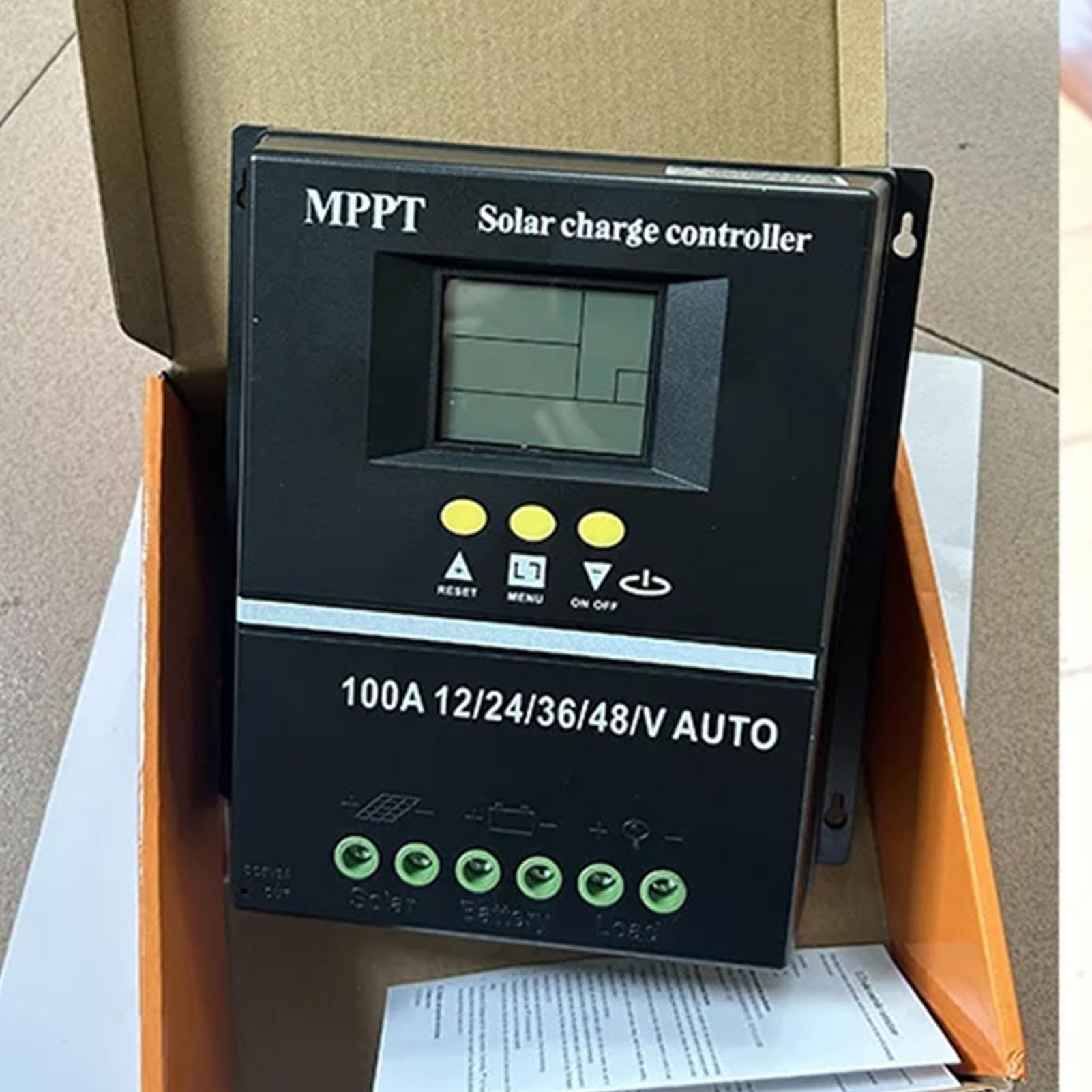 Regolatore del pannello solare Conversione di energia di monitoraggio | Conversione di potenza efficiente regolabile, ricarica ecologica per sistemi solari esterni, yacht, villa, roulotte, lampioni