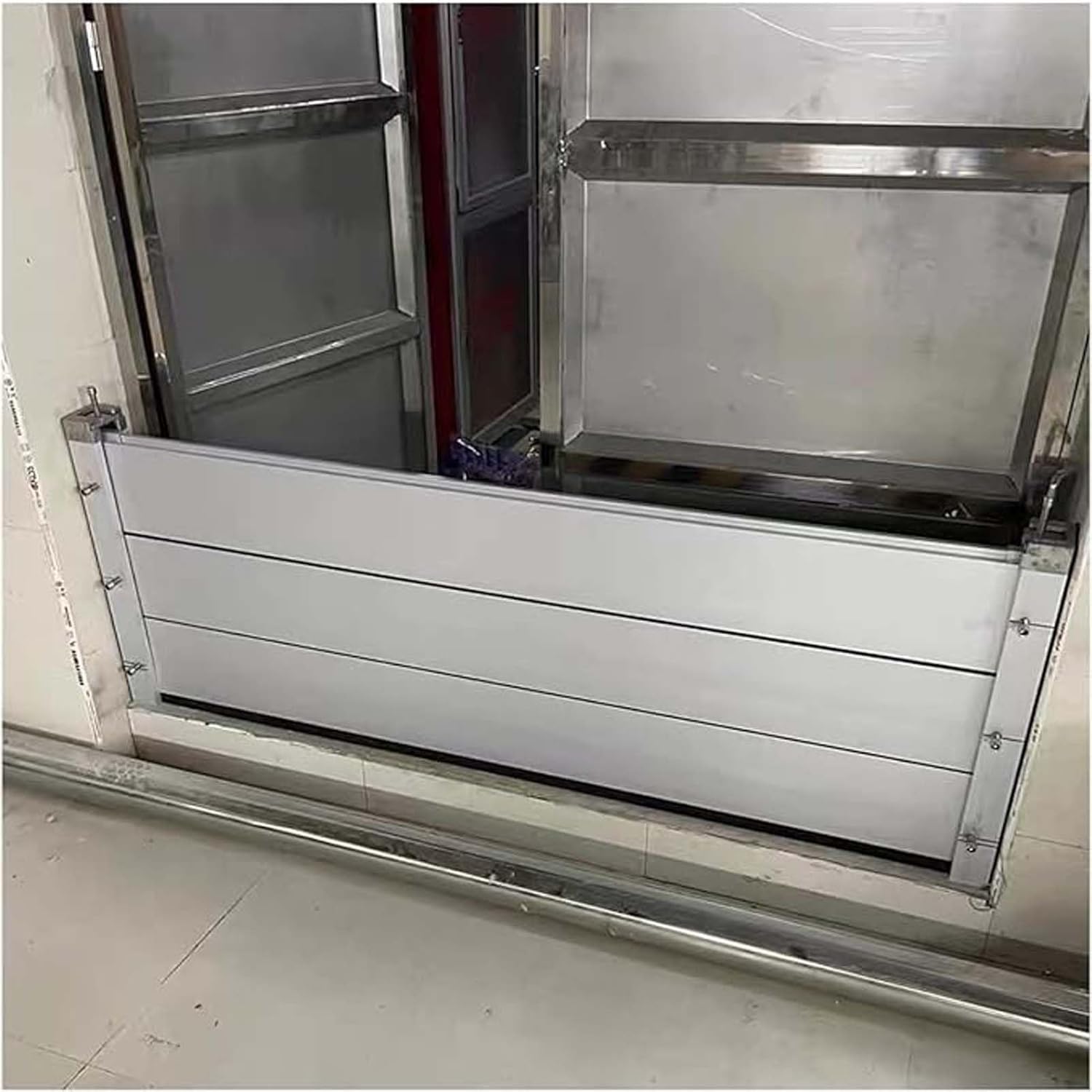 Flood Control Barrier Aluminum Baffle, Home Water Protection Barriers for Basement/Entryway Doors/Commercial Use, with Reflective Strip&Rubber Seal Strip, Easy Installation