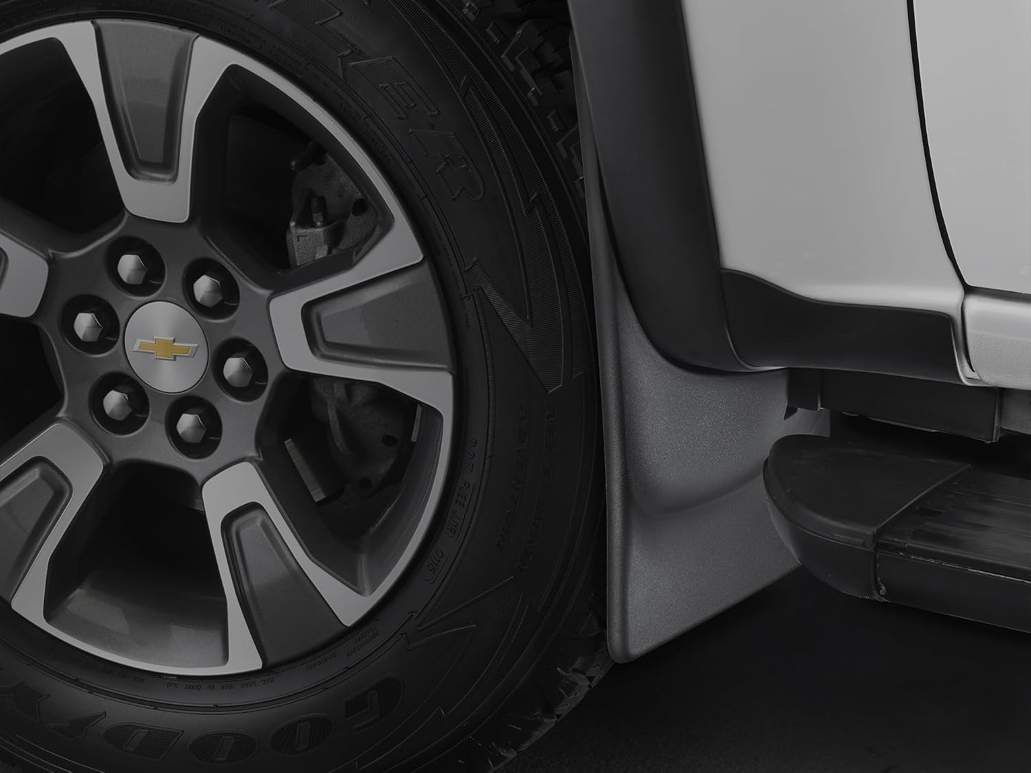WeatherTech Custom No Drill Splash Guard MudFlaps for Chevrolet Colorado, Canyon, Colorado - Front Pair (110052), Black