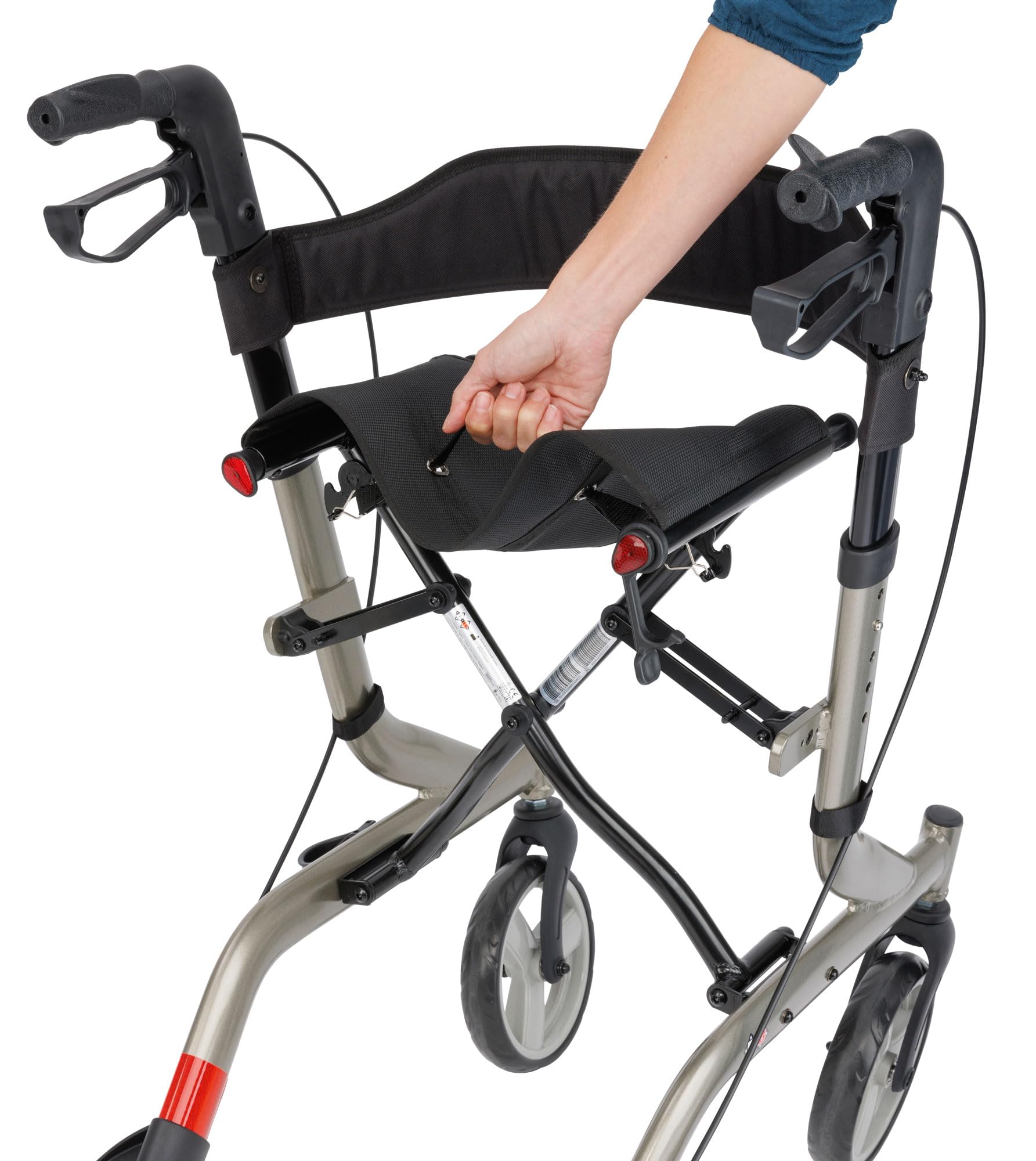Bischoff & Bischoff Capero Rollator, faltbar – Leichtgewicht-Rollator für drinnen und draußen, Gehwagen mit Rücken-Gurt, Stockhalter und abnehmbarer Netz-Tasche, Platin