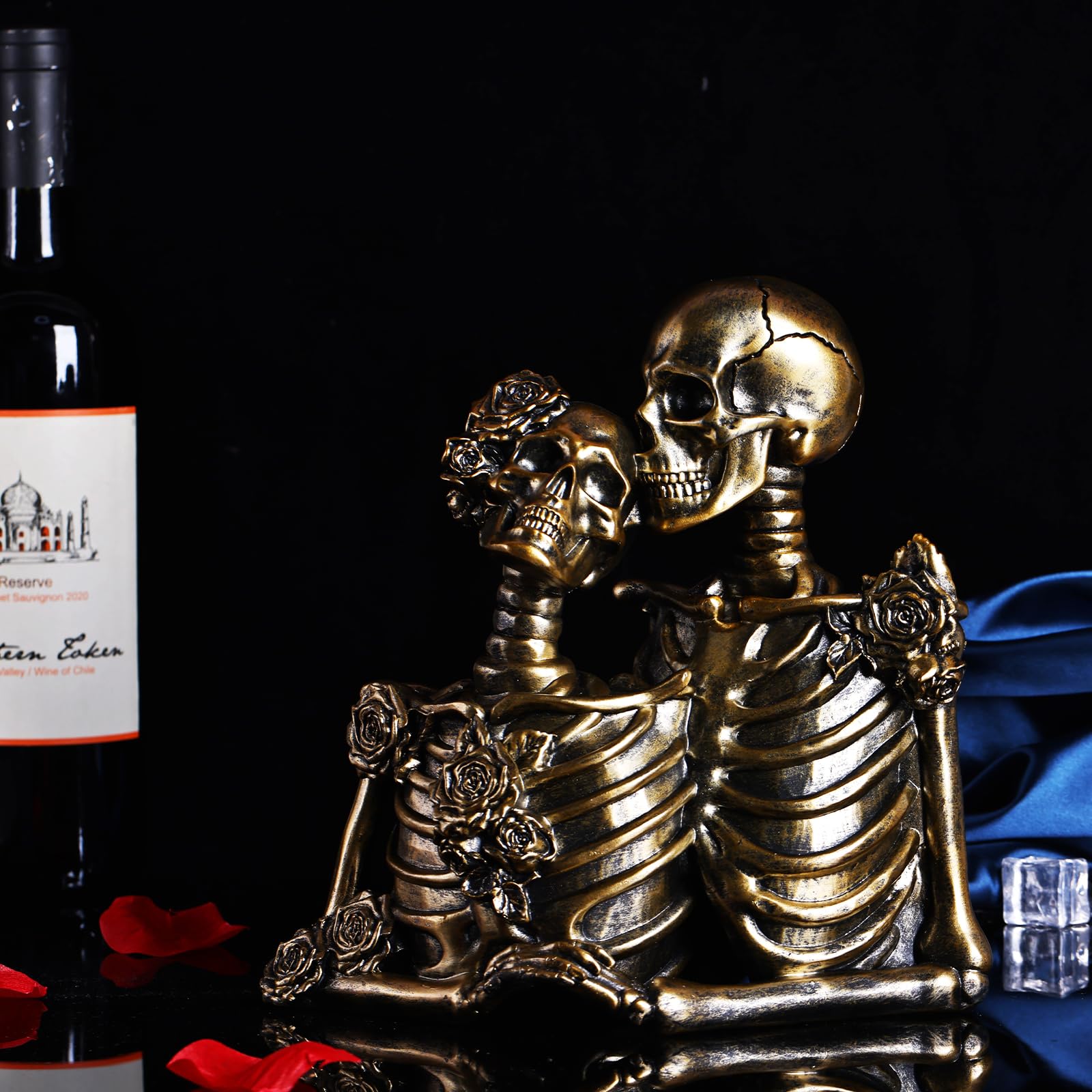 Dekoracja czaszki Halloween: Szkielet Para Figurki Żywiczne Gotyckie Posągi Vintage Wystrój Domu na Półkę Stół Gzyms Kolekcjonerski Prezent Ślubny (A)