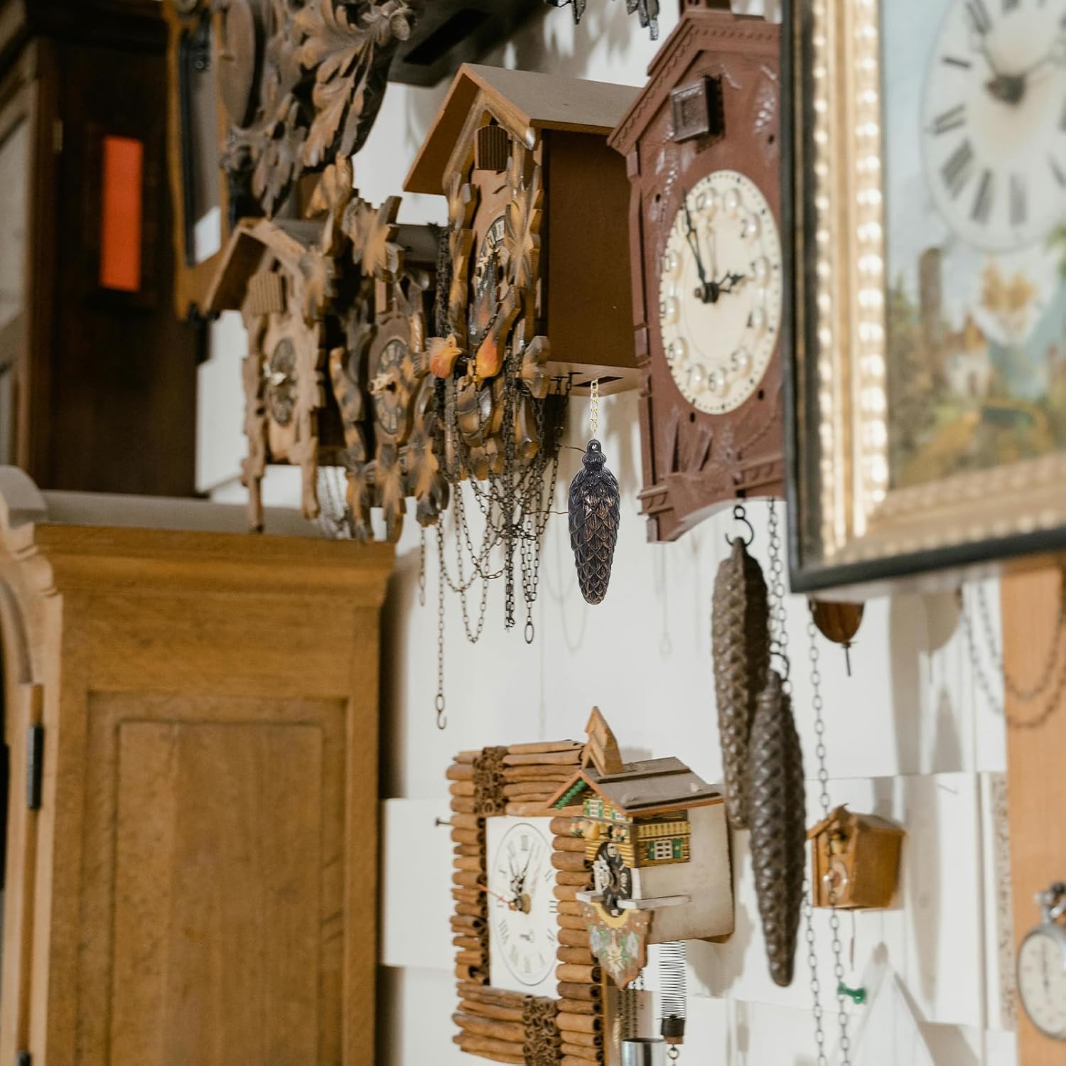 Angoily 2Pcs Cuckoo Clock Decorative Hammer Replacement for Mechanical Wall Clock Movement Vintage Style Hammer Parts for Home Office Decor with Bird Sound Feature