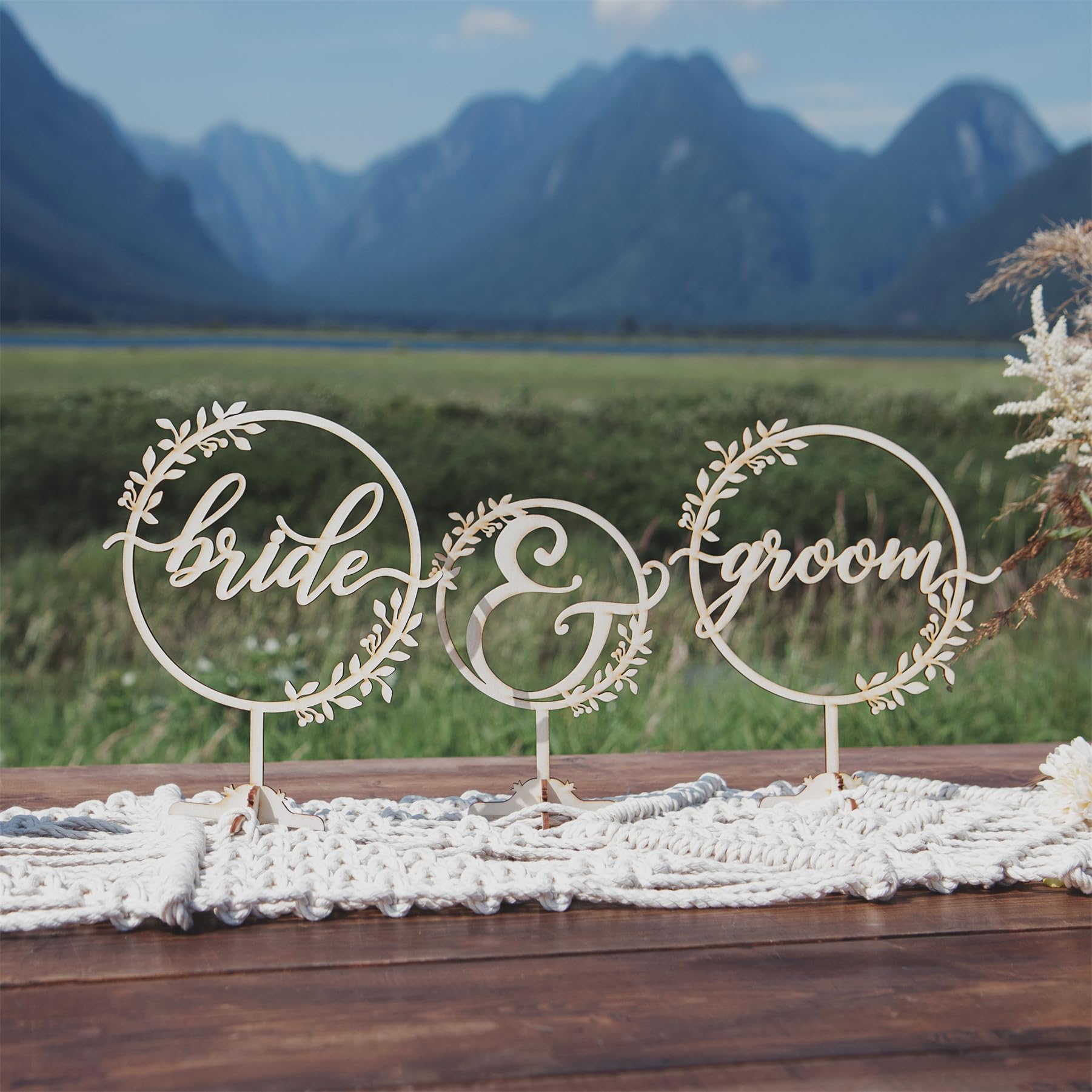 Mr and Mrs Wedding Sign for Rustic Just Married Party Table Decoration,Wooden (2)