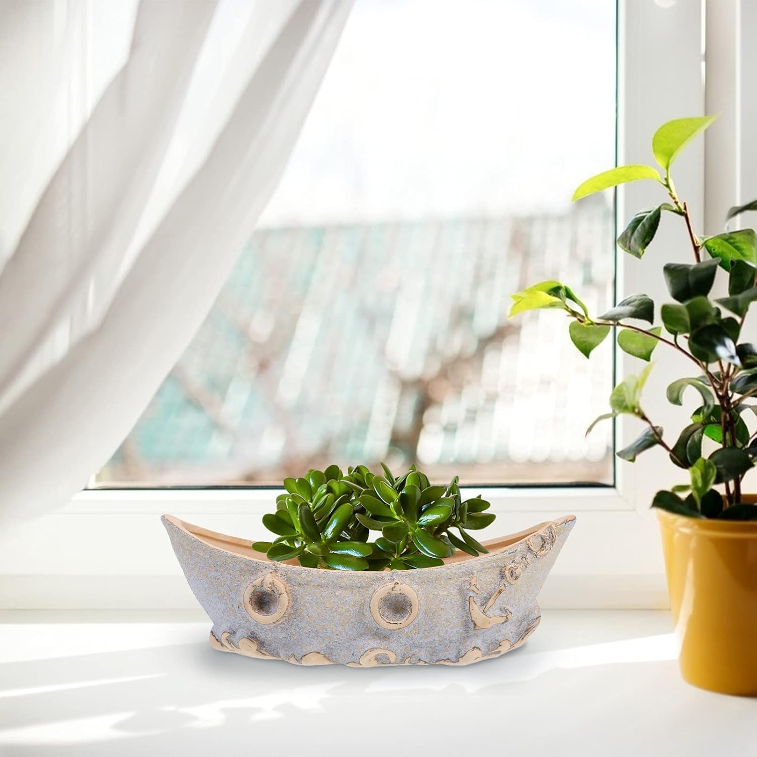 VOSAREA 1pc Ceramic Boat-Shaped Flower Pot for Succulents Random Color Vintage Decorative Planter for Home and Office Unique Indoor Decoration Material