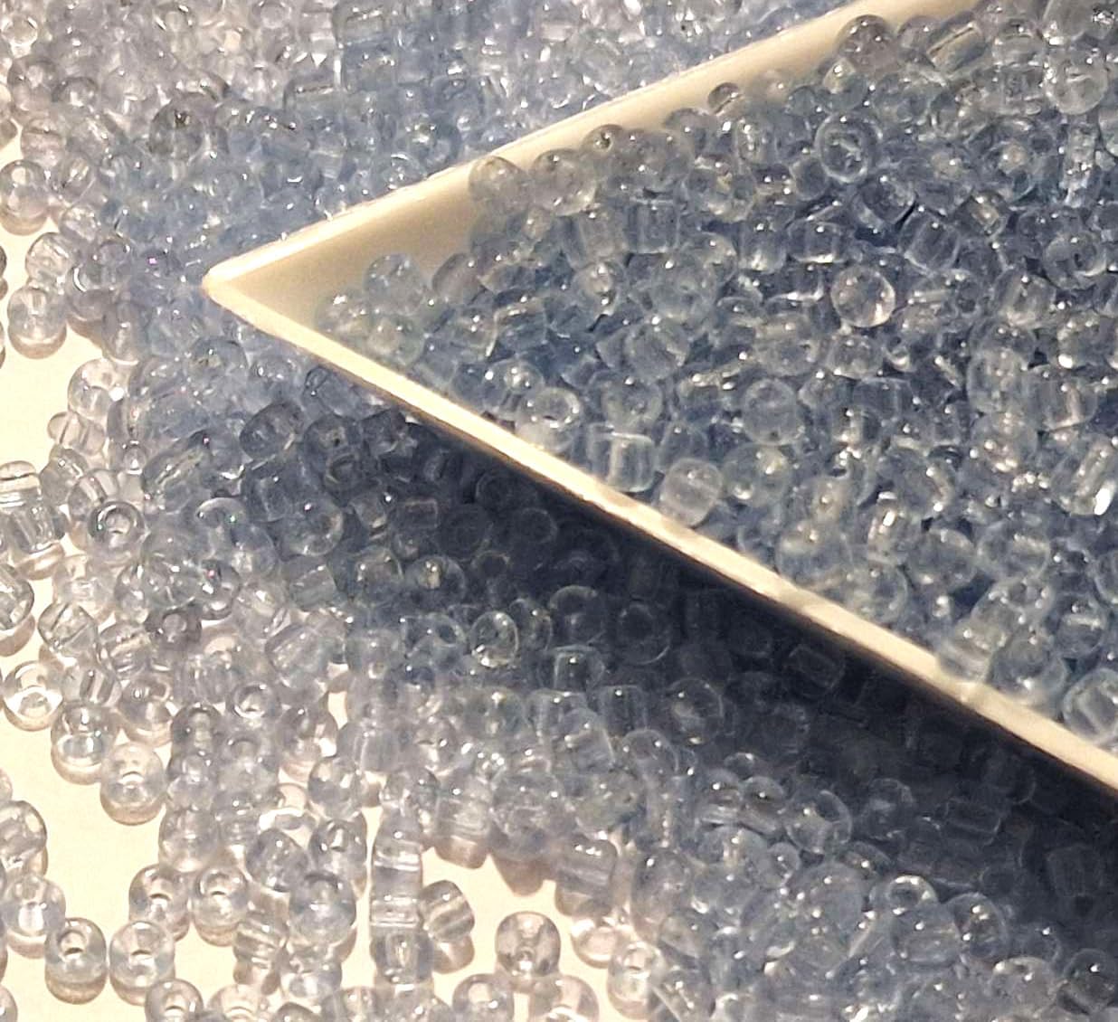 Perlin Glass Seed Beads 2mm 11/0 Round Mini Small Pony Beads 6500pcs for Making Earrings Bracelets Pendants Waist Jewelry DIY Handmade Transparent Color Kit (Light Blue) - Image 6