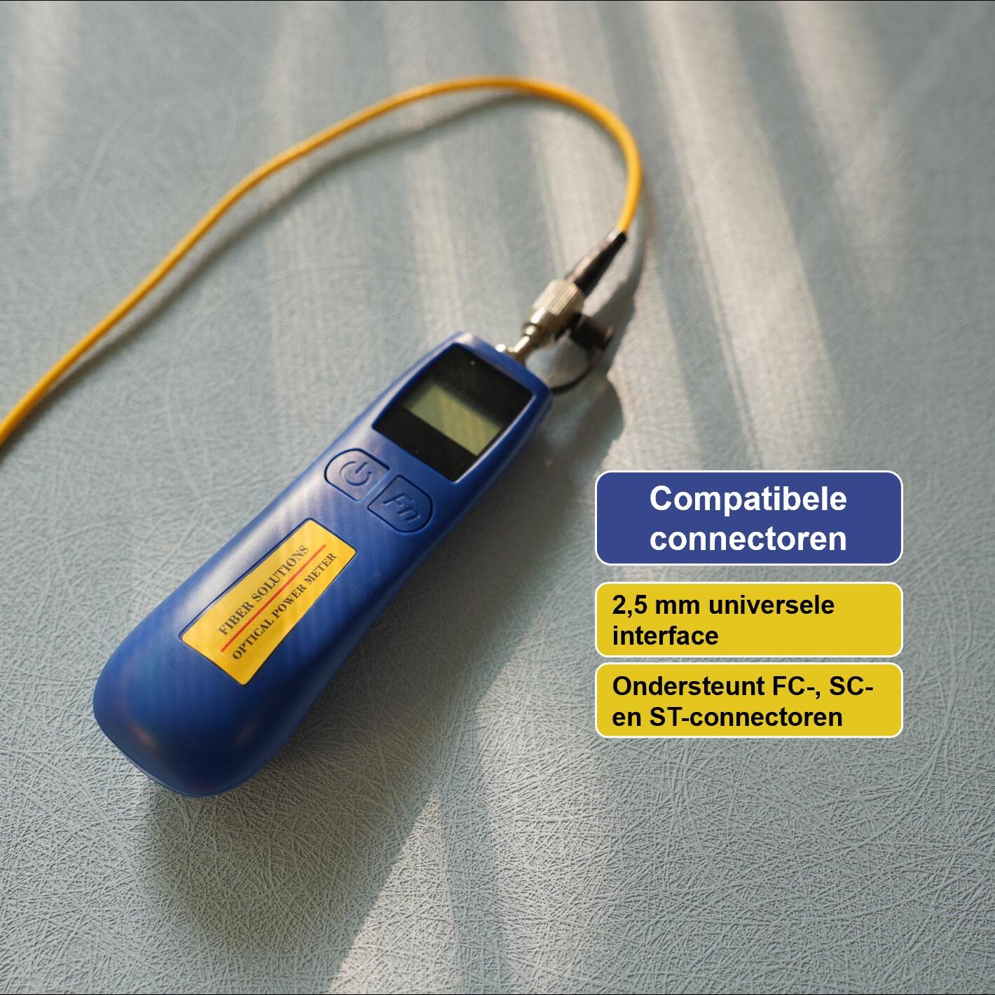 Optical Power Meter - Mini misuratore di potenza ottico, 70 ~ + 10 dBm, tester in fibra ottica per lunghezze d'onda 800 – 1700 nm, alta precisione e peso leggero solo 68 g (AT-TL537OPM)