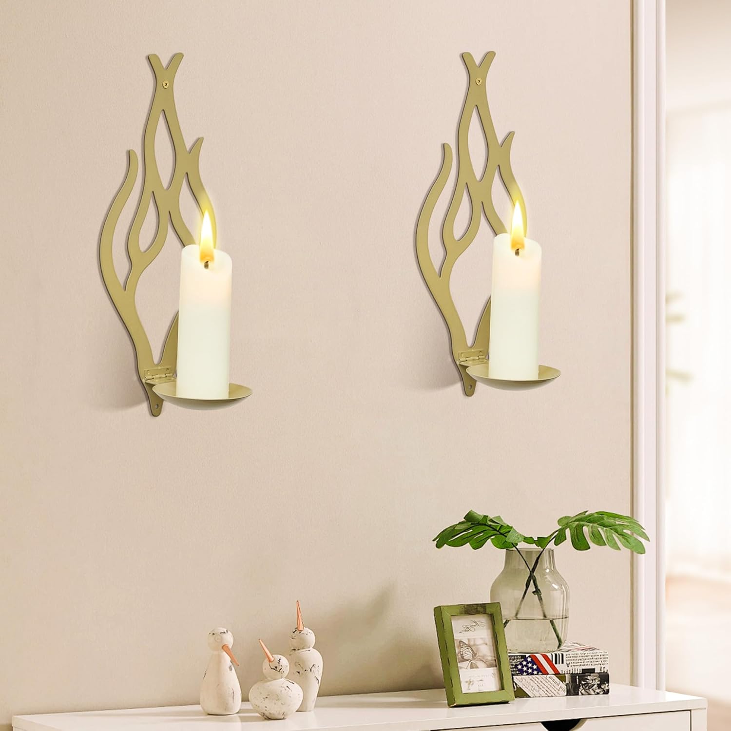 Modern Minimalist Flame-Shaped and Flower-Shaped Metal Wall Candle Holders