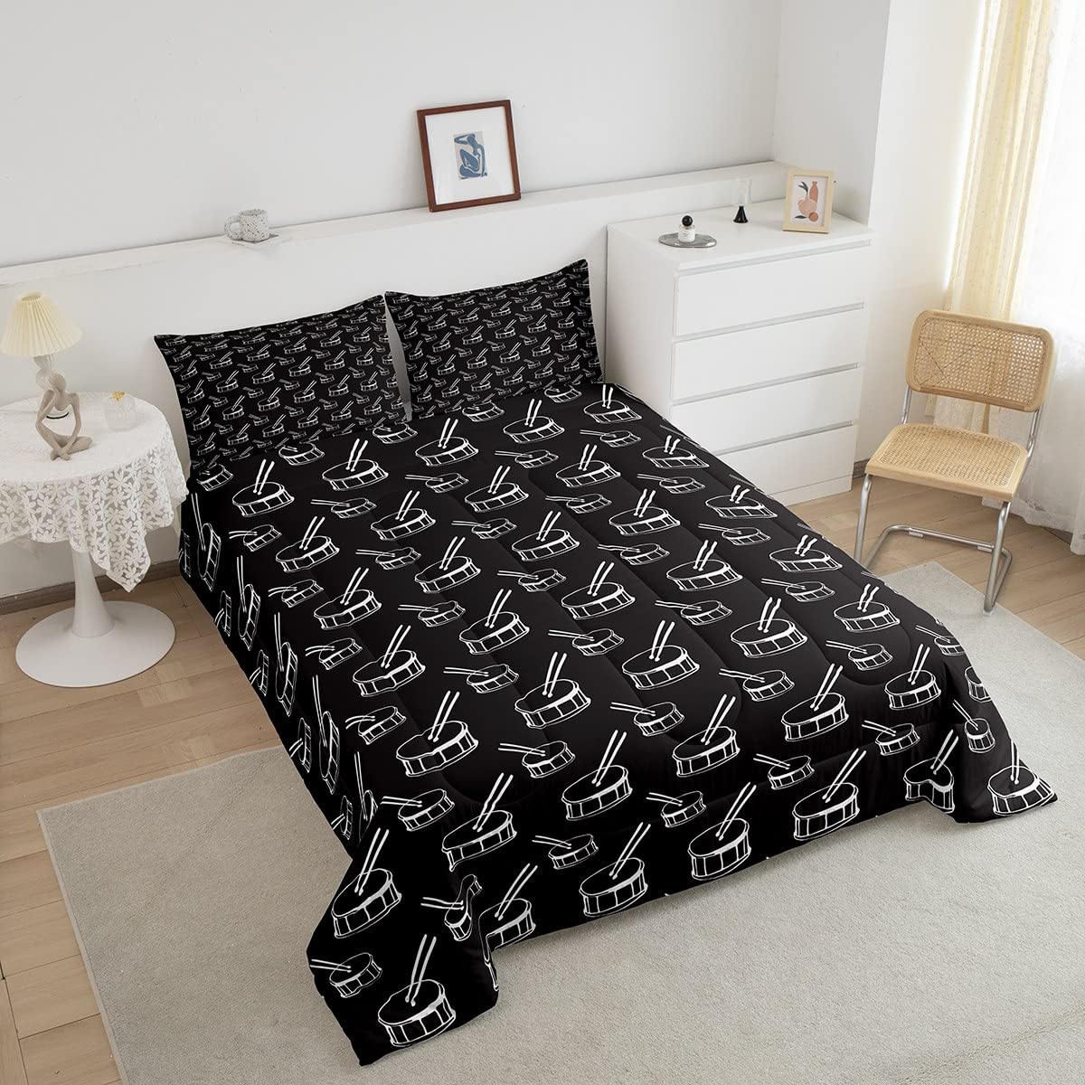 Set di biancheria da letto per musica rock Cool Drum Kit Consolatore ragazzi Camera Decor Kawaii Strumento musicale Consolatore Hip Hop Bianco e Nero Bedding Piumino 230x220cm con 2 federe