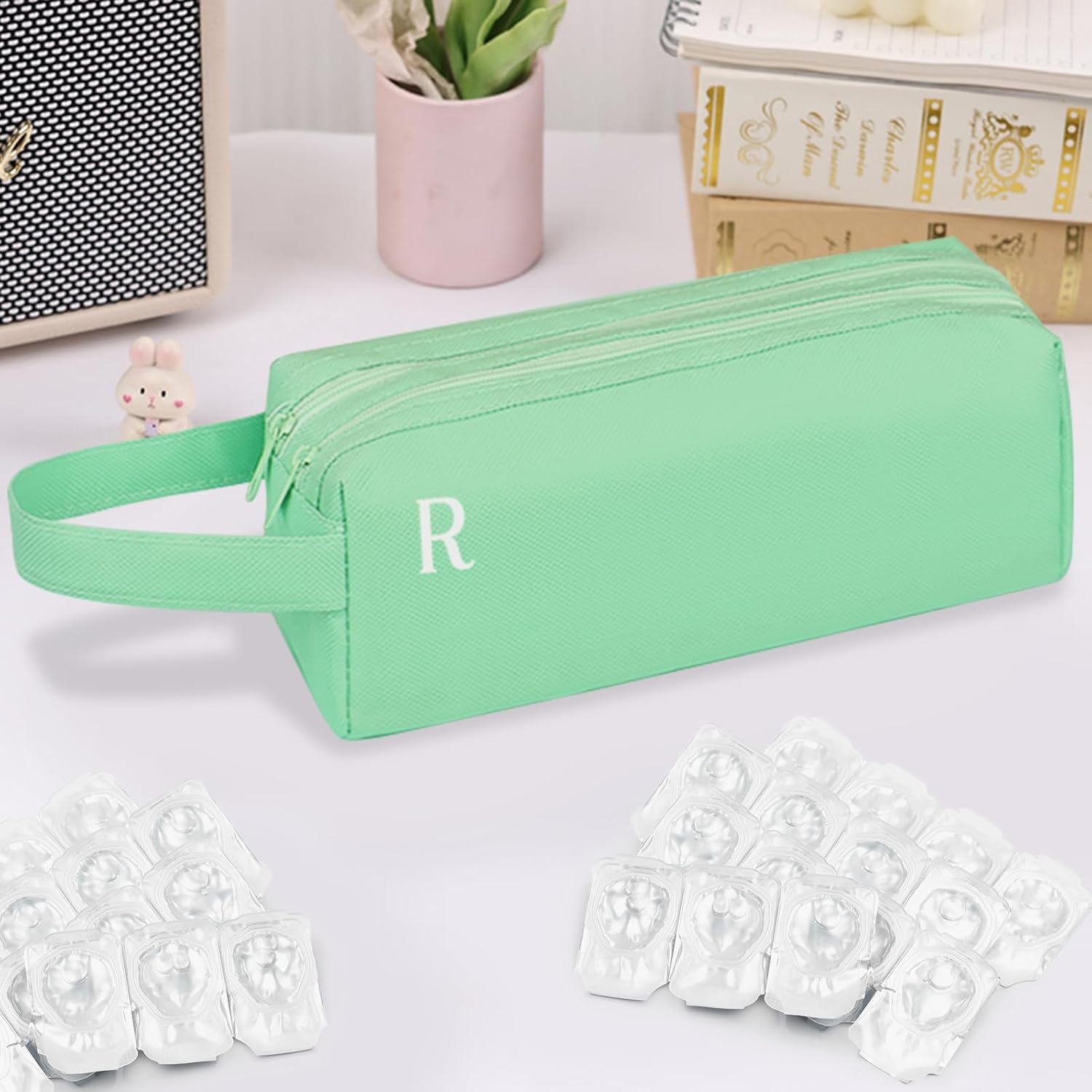 OBUSATT Daily Contact Lens Organizer with Hand Mirror Portable Storage Case for Daily Contact Lenses Travel Storage Case with Clearly Labeled R & L, Each Hold 30 PCS Total Hold 60 PCS (Green)