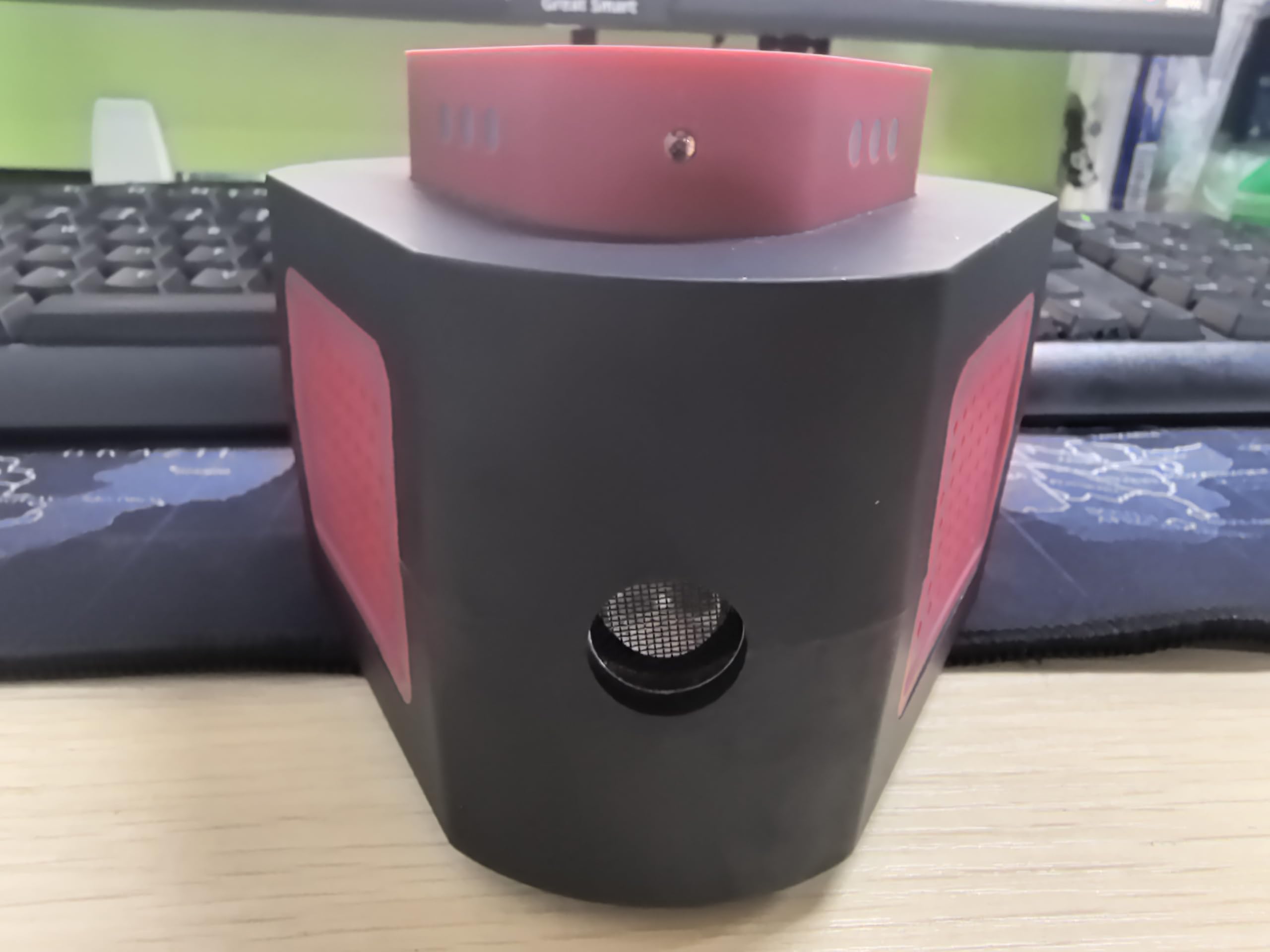 Tirgo Repellente per topi ad ultrasuoni plugin, repellente per parassiti ad ultrasuoni per interni con 4 modalità e luce lampeggiante, blocco del mouse ad ultrasuoni a 360° per sbarazzarsi dei topi