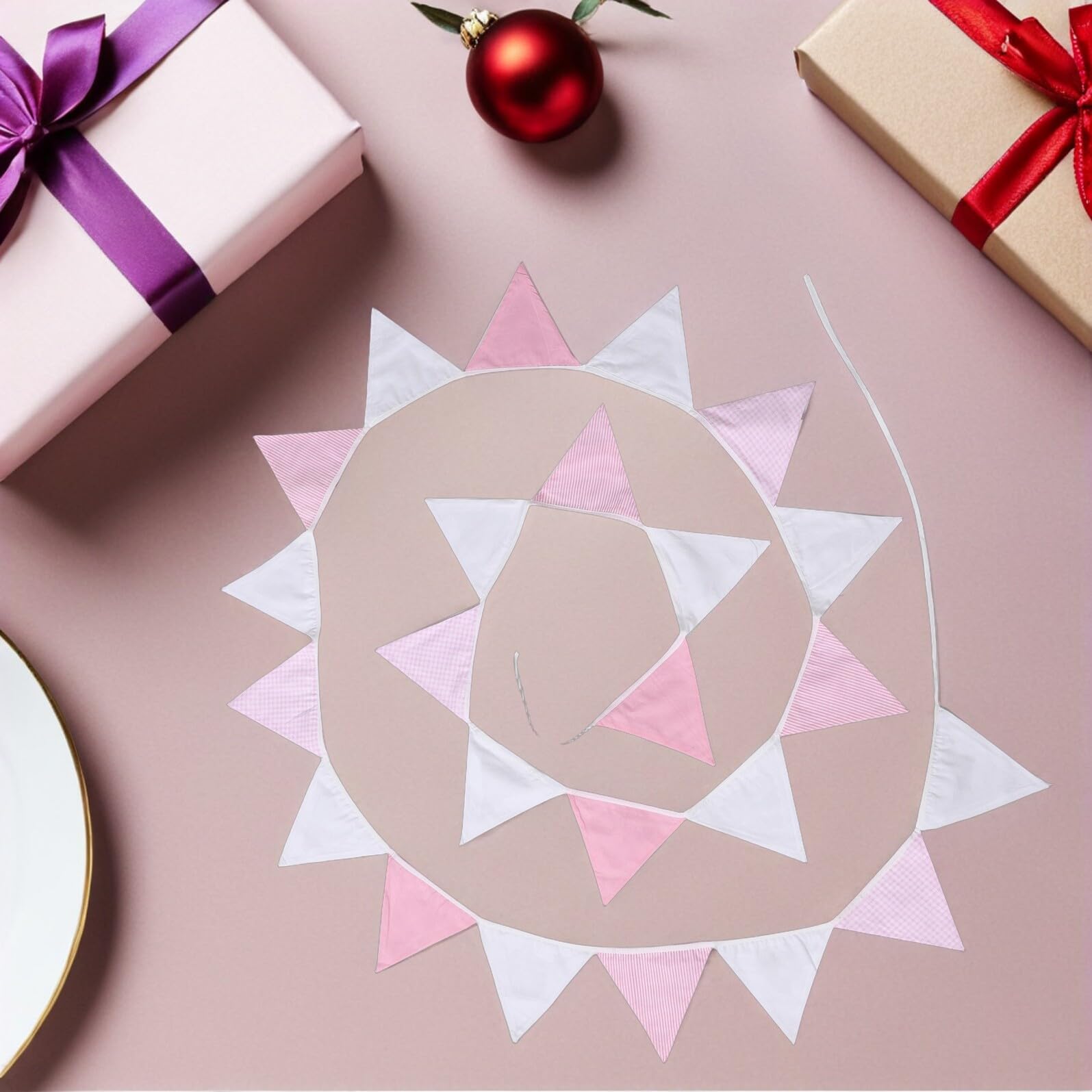 VILLCASE 2 Piezas Banderines Diseño Encantador de Algodón Triangulares y Atmósfera Festiva para de Fiesta Infantil y Boda para Cumpleaños y
