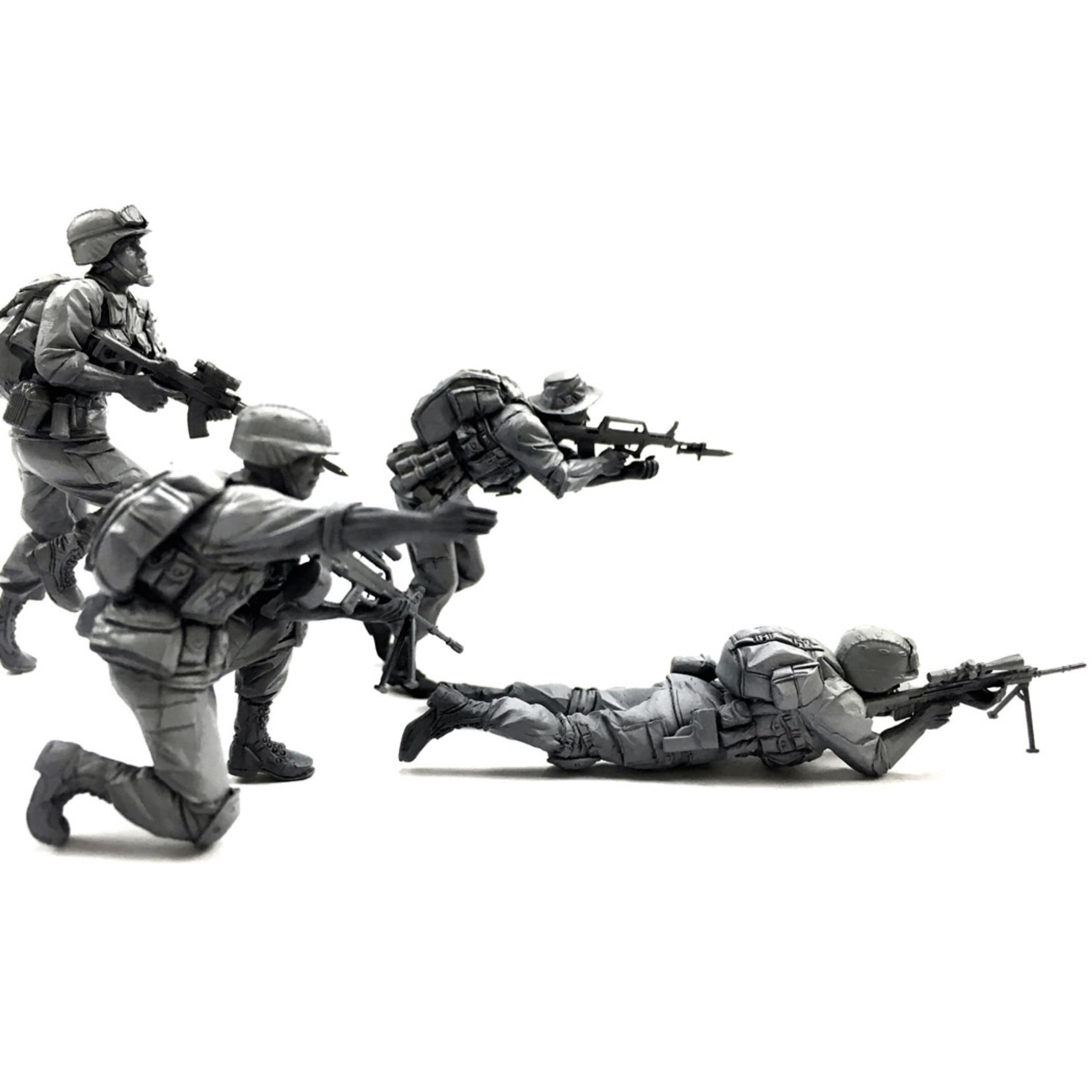 1/35 Soldato commando dell'esercito cinese Kit di modellini in resina (4 persone) (non assemblato e non dipinto) (pT9A-9)