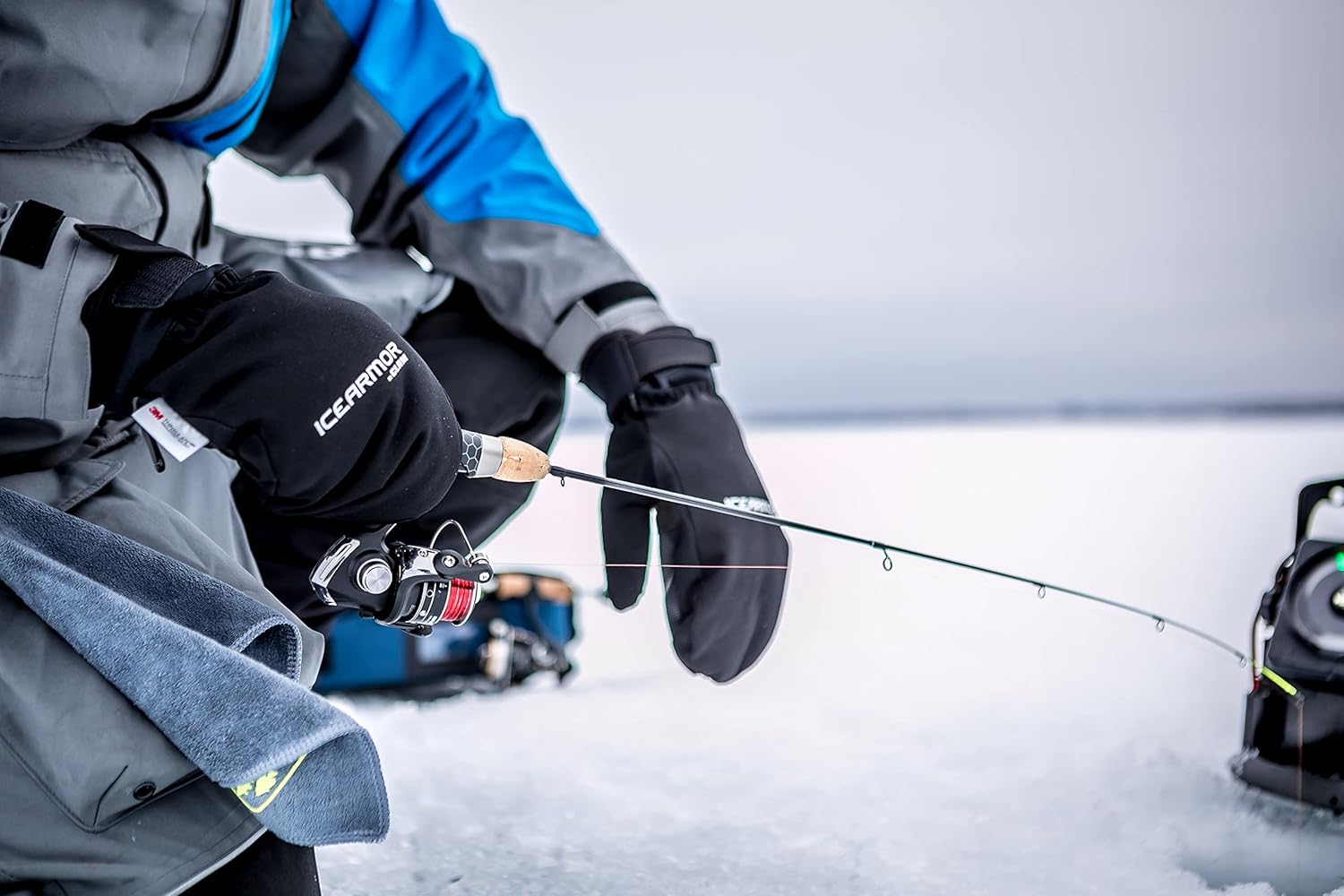 Clam Scepter Action Rod
