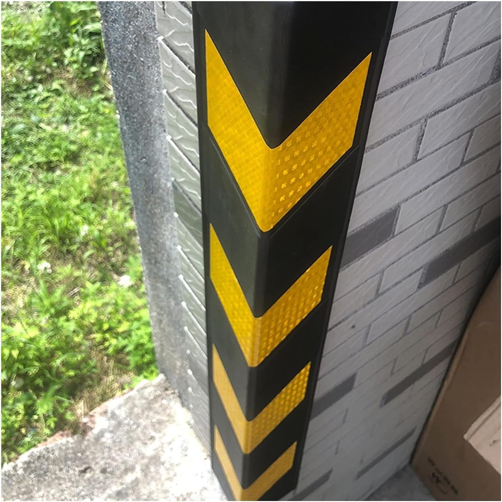 Lot de 4 protections d'angle en caoutchouc pour mur de garage avec bandes réfléchissantes jaunes, pour portes de voiture, entrepôts, stationnement, 100 cm (4 pièces, 120 cm)