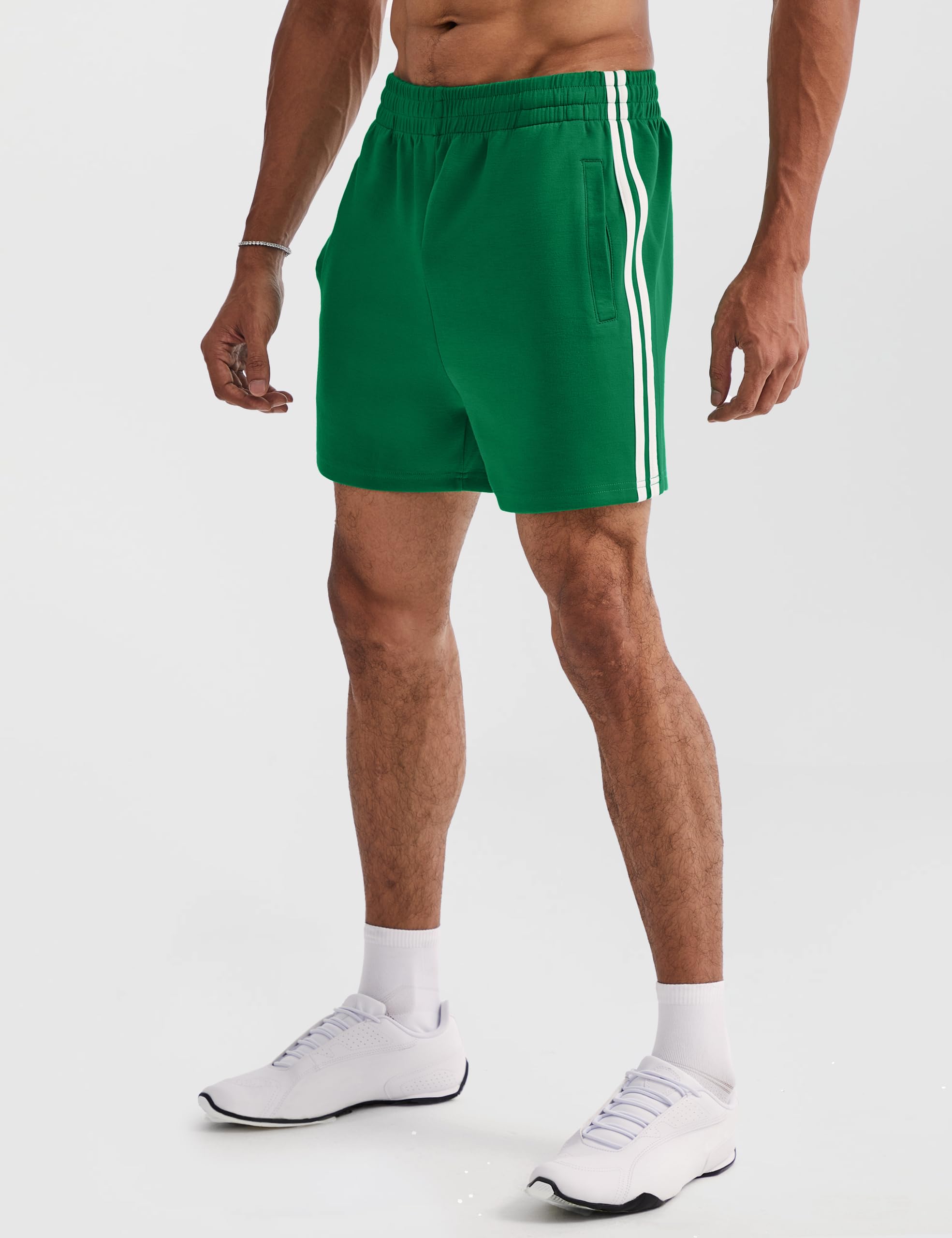 Ouber Pantalones cortos de culturismo para hombre de 4 pulgadas, pantalones cortos de gimnasio retro a rayas para entrenamiento y entrenamiento
