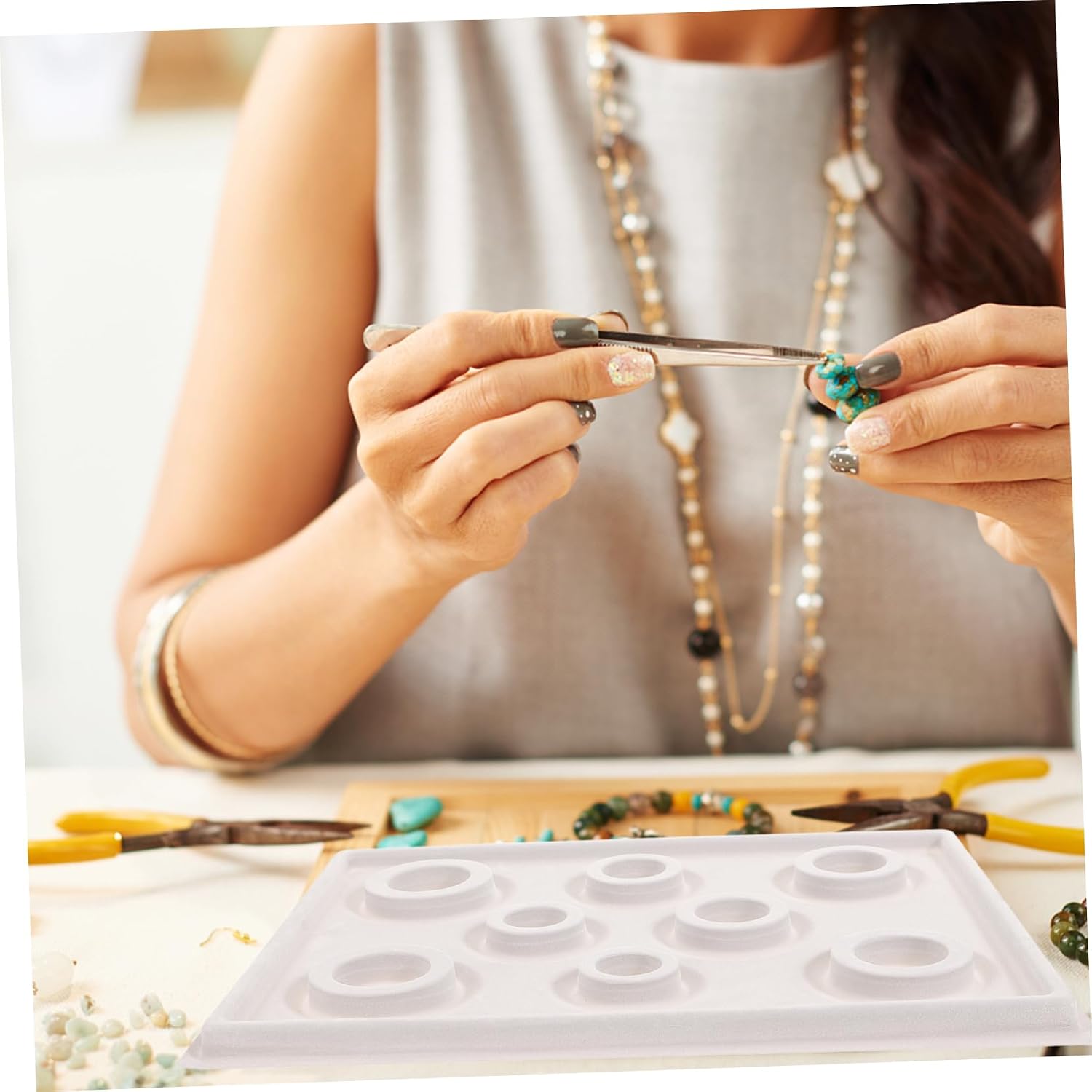 ORFOFE Bead Board Jewelry Design Tray for DIY Craft Beaded Jewelry Making Board for Women for Arranging and Sorting Bracelets Durable and Convenient Bead Design Tool