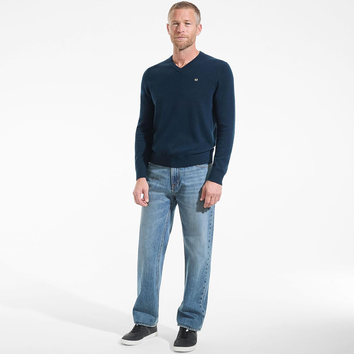 Lands' End Men's Fine Gauge Cashmere V-Neck Sweater - Image 2