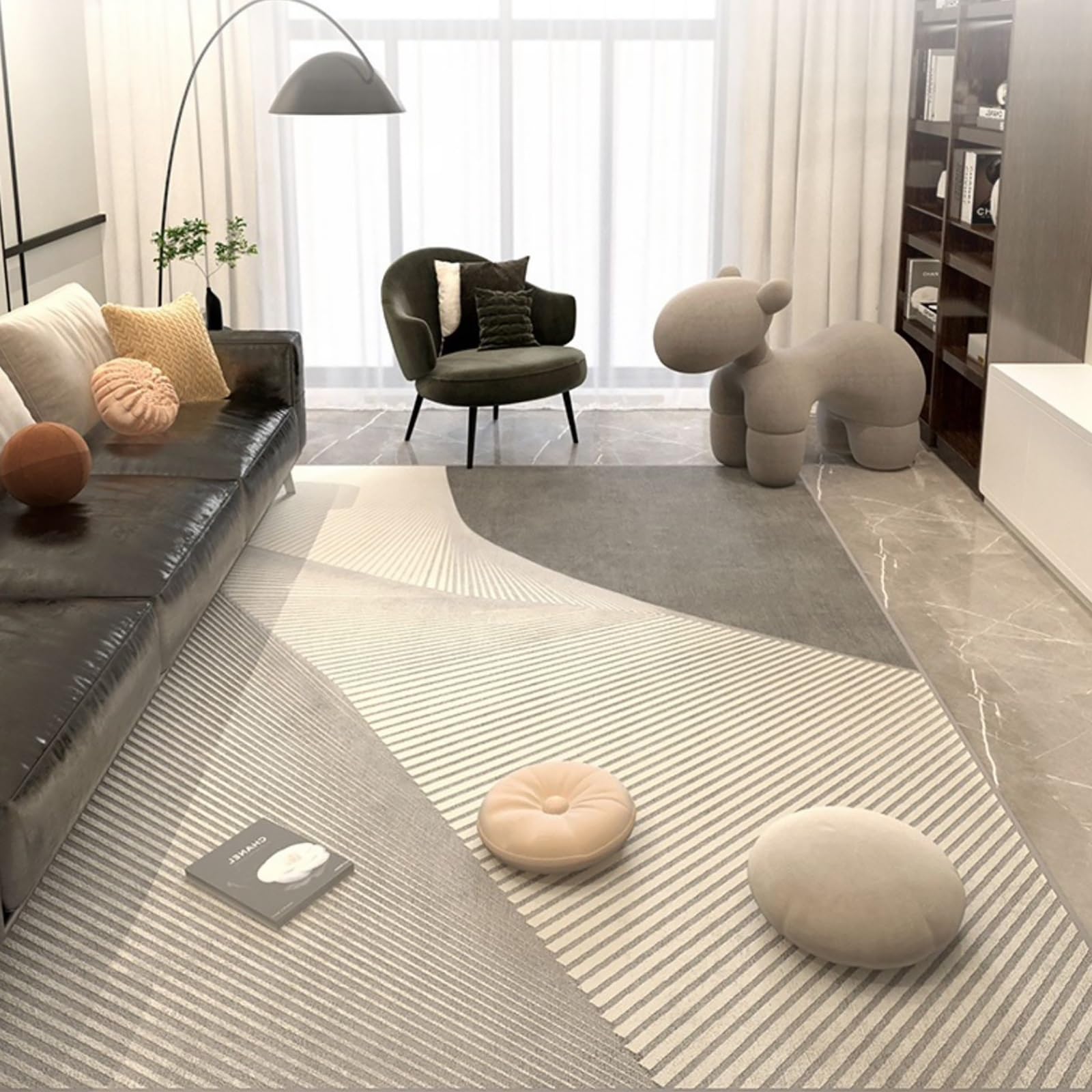 Tapis carré doux style blocs de couleurs pour créer un salon chaleureux