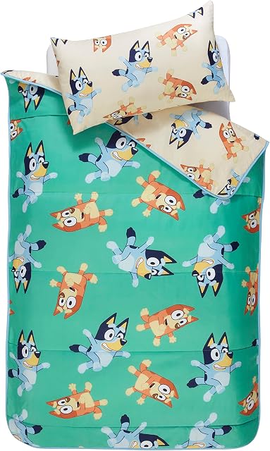 Coco Moon Bluey And Family Soft Reversible Coverless Duvet Bedding Quilt Machine Washable Set With Pillow Cases For Toddler And Kids Perfect For Bedroom Travel Camping And Sleepovers 4.5 Tog (Single)