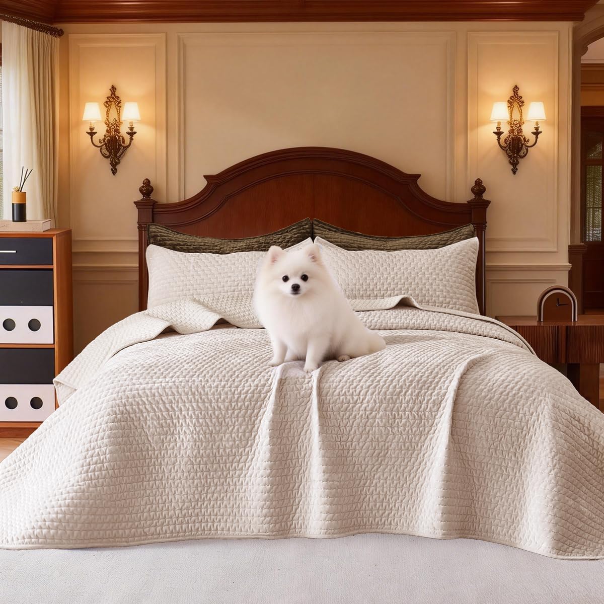 Luxury Velvet Quilt Set Oversized King Size 120x128 Striped Pick Stitch 3 Piece Bedspread with 2 20x36 Pillow Shams Soft Coverlet Bedding Set Lightweight Comforter for All Season Beige - Image 4