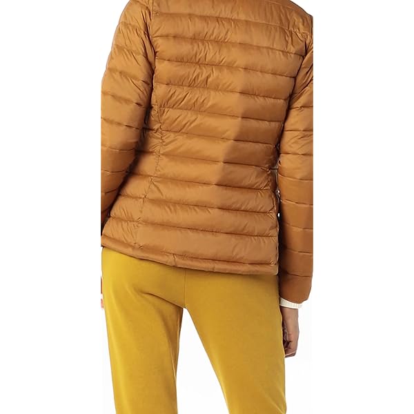 Amazon-Essentials-Womens-Lightweight-Long-Sleeve-Full-Zip-Water-Resistant-Packable-Puffer-Jacket Amazon Essentials Women's Lightweight Long-Sleeve Water-Resistant Packable Puffer Jacket (Available in Plus Size), Burgundy, Medium