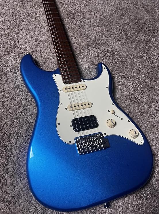Jet JS400 LPB Strat Guitar, HSS Ceramic pickups, solid basswood body, 22 frets roasted maple neck, 2 point tremolo Free Setup