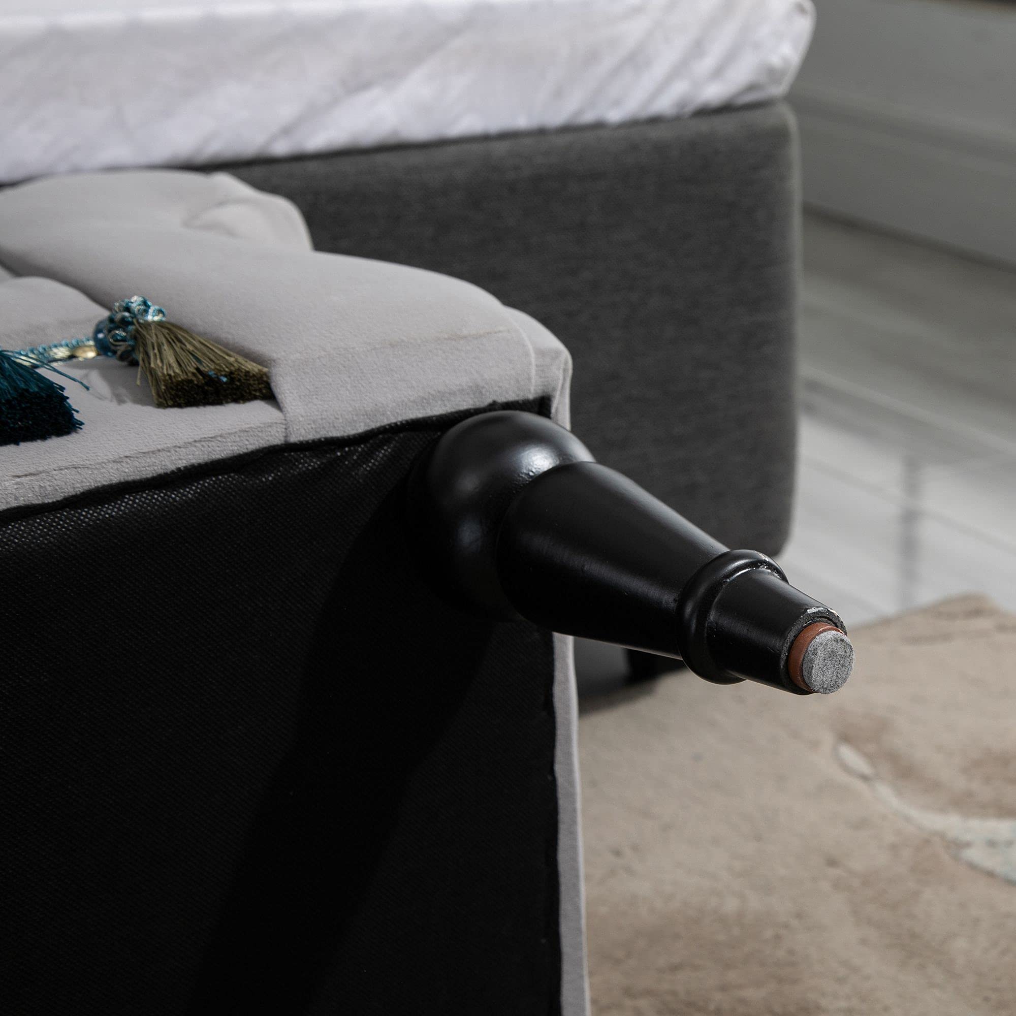 HOMCOM - Banco acolchado de terciopelo para cama con reposabrazos, patas de madera de caucho, 40 x 117 x 58 cm, color gris