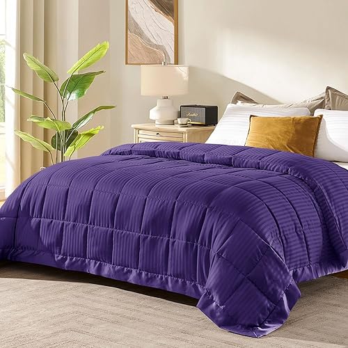 downluxe Manta de tamaño King con ribete satinado, ligera, alternativa al plumón para todas las estaciones, lavable a máquina (morado, 90 x 108