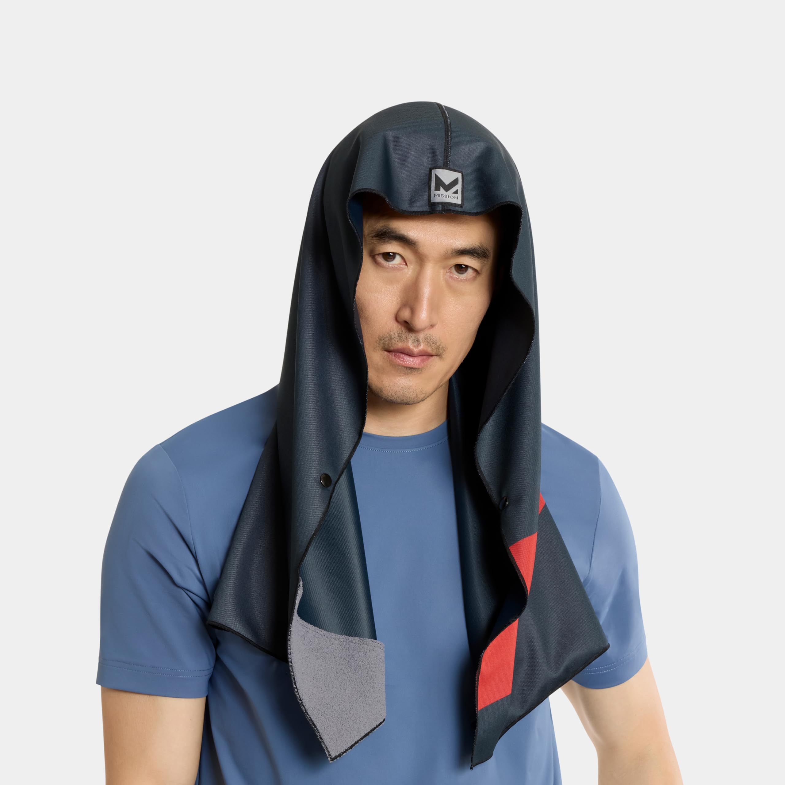 MISSION Max Plus Serviette à capuche rafraîchissante - Rafraîchit instantanément lorsqu'elle est mouillée, protection solaire UPF 50, épouse votre tête pour rester en place, idéale pour le sport, le