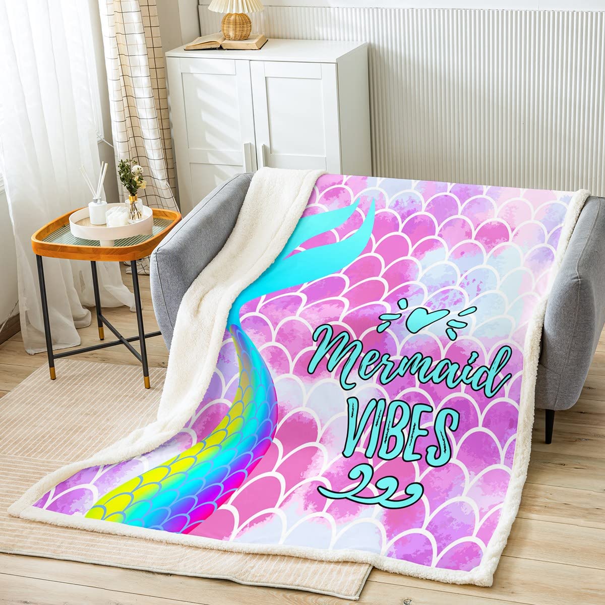 Girls Mermaid Scales Fleece Throw Blanket Dreamy Fish Scales Sherpa Blanket for Kids Boys Marine Life Ocean Fuzzy Blanket for Sofa Bed Colorful,Baby 30x40 Inch