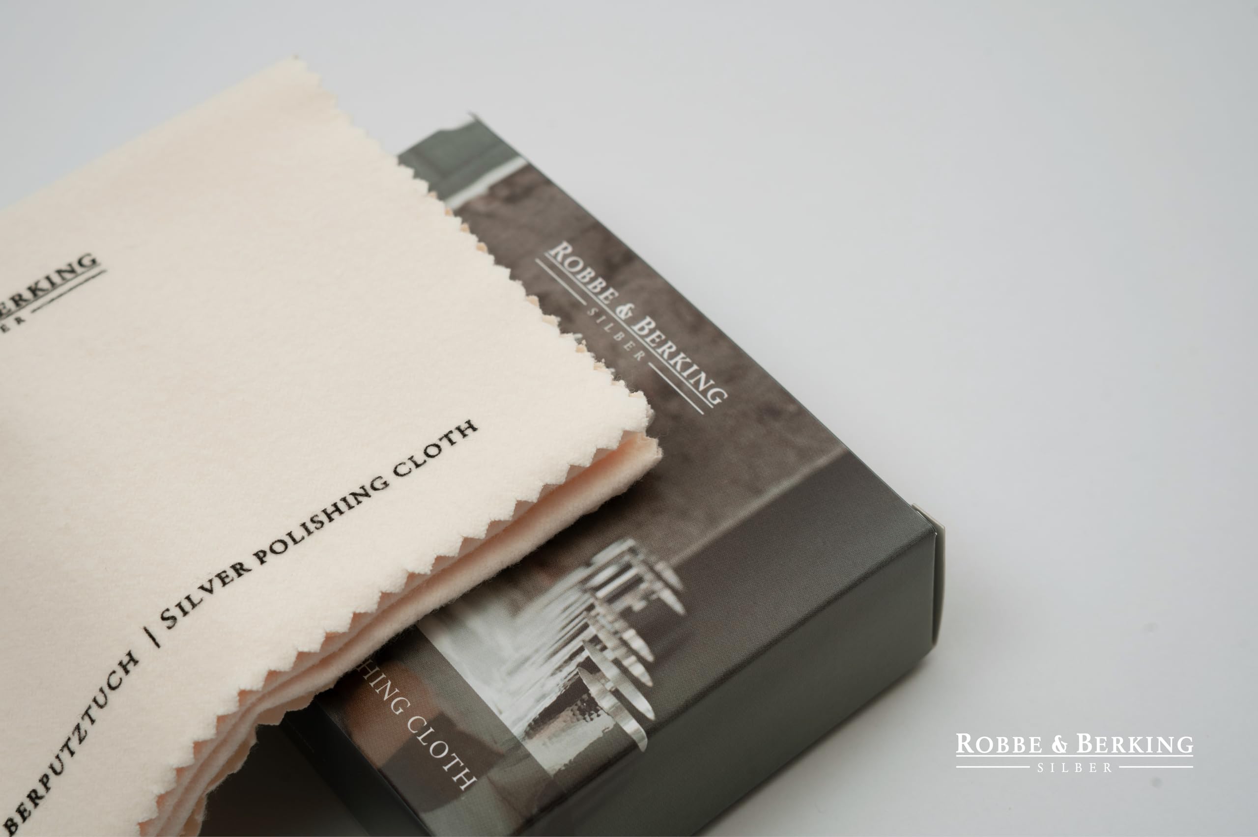 Robbe & Berking Silberpflegeserie - Silberpflegetuch für versilberte und Silberne Bestecke. Leichte Reinigung ohne das Silber anzugreifen.
