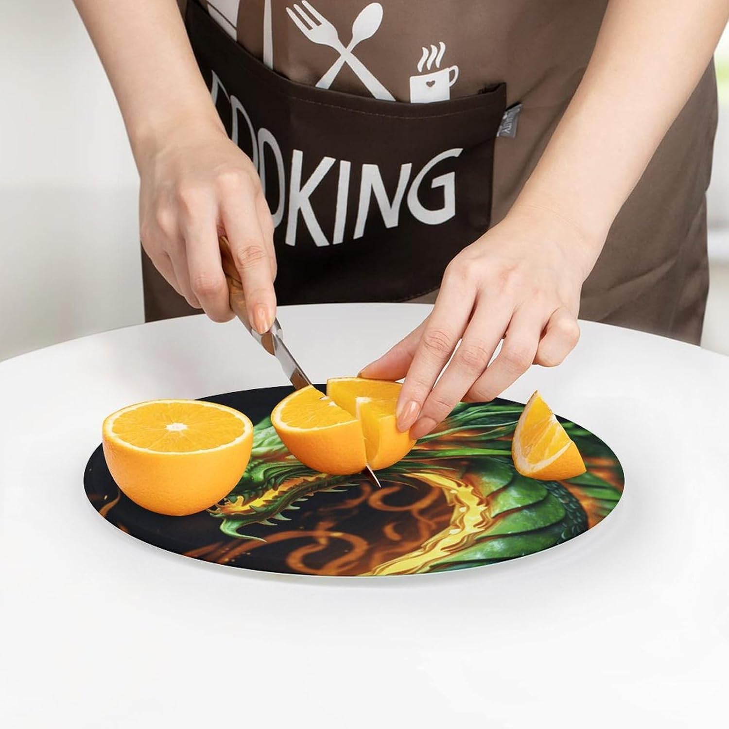 Chinese Dragon Cutting Board Portable Small Chopping Boards Tempered Glass Kitchen Counter Protector Non-Slip Round Charcuterie Boards Mat for Bar Cheese Board