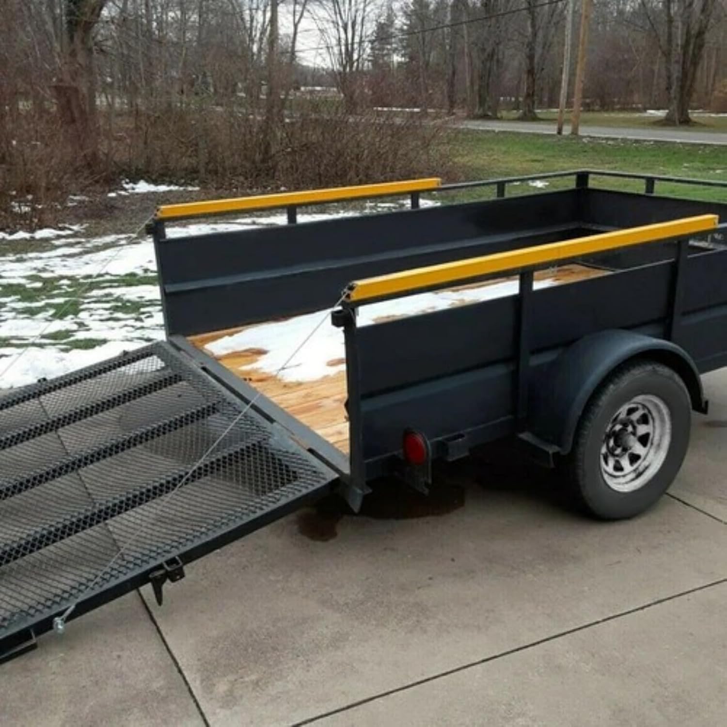 Heavy-Duty Double-Sided Trailer Tailgate Lift Assist System, Supporting 350 pounds, Suitable Compatible with Side Rail Heights of 10 to 24 inches and Tailgate Heights of 4 to 6 feet