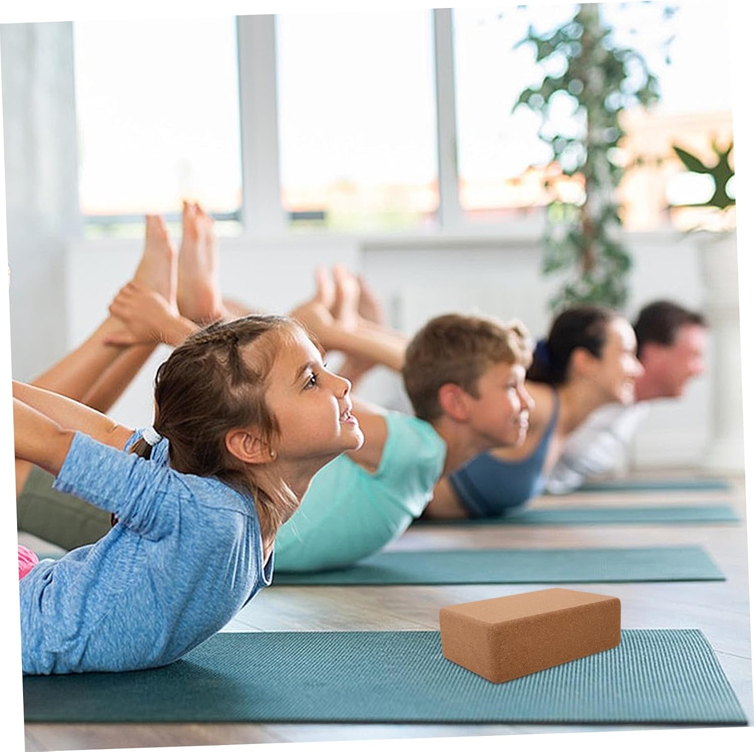 High Density Cork Yoga Block for Adults Non-slip Lightweight Brick for Pilates Dance Fitness Squat Stretching Balance Training Compact Portable Yoga Accessory
