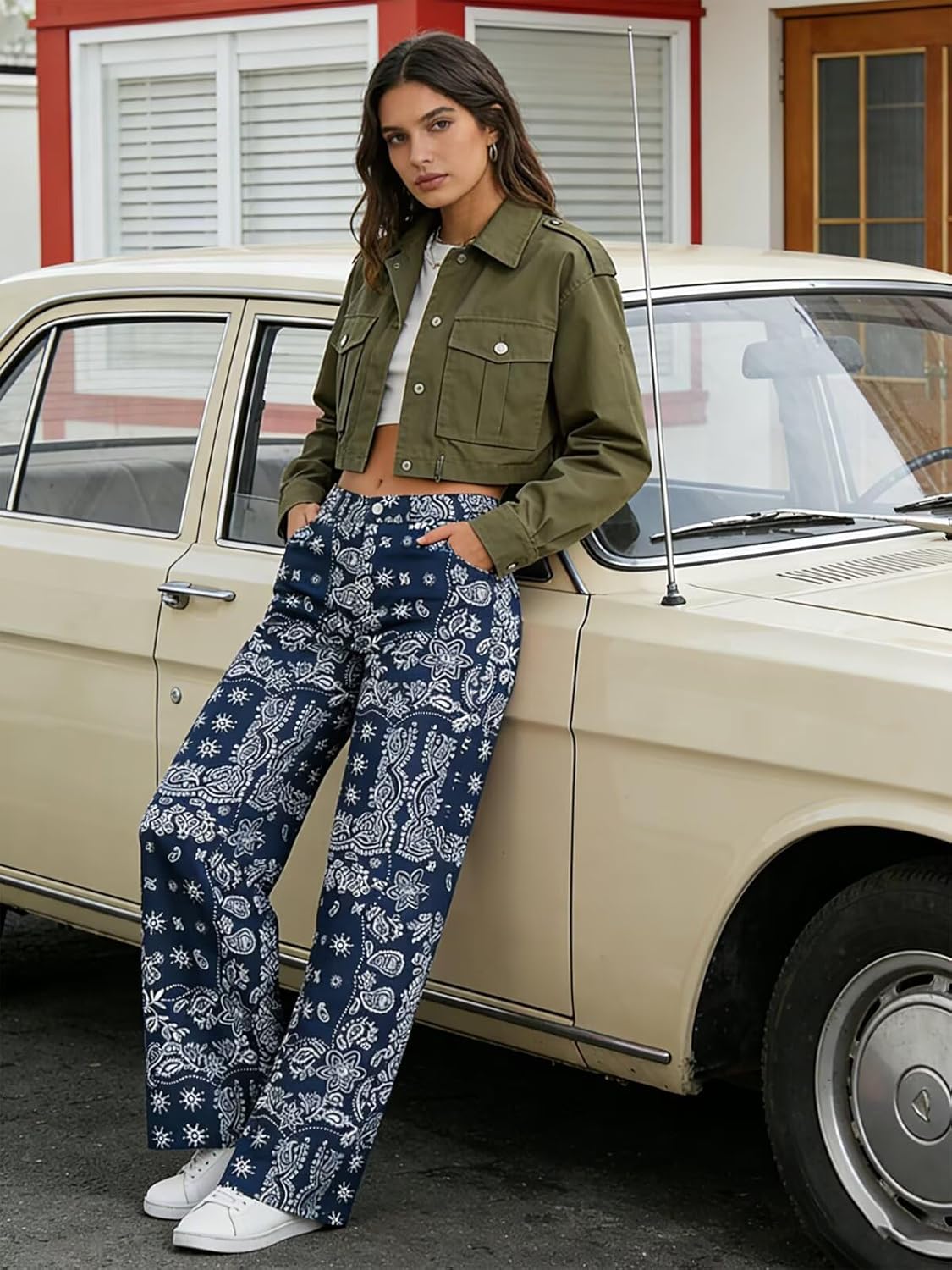 INVACHI Women's Floral Print Barrel Jeans Boyfriend Baggy Denim Pants Wide Leg High Rise Jeans Sweatpants Y2k Patchwork
