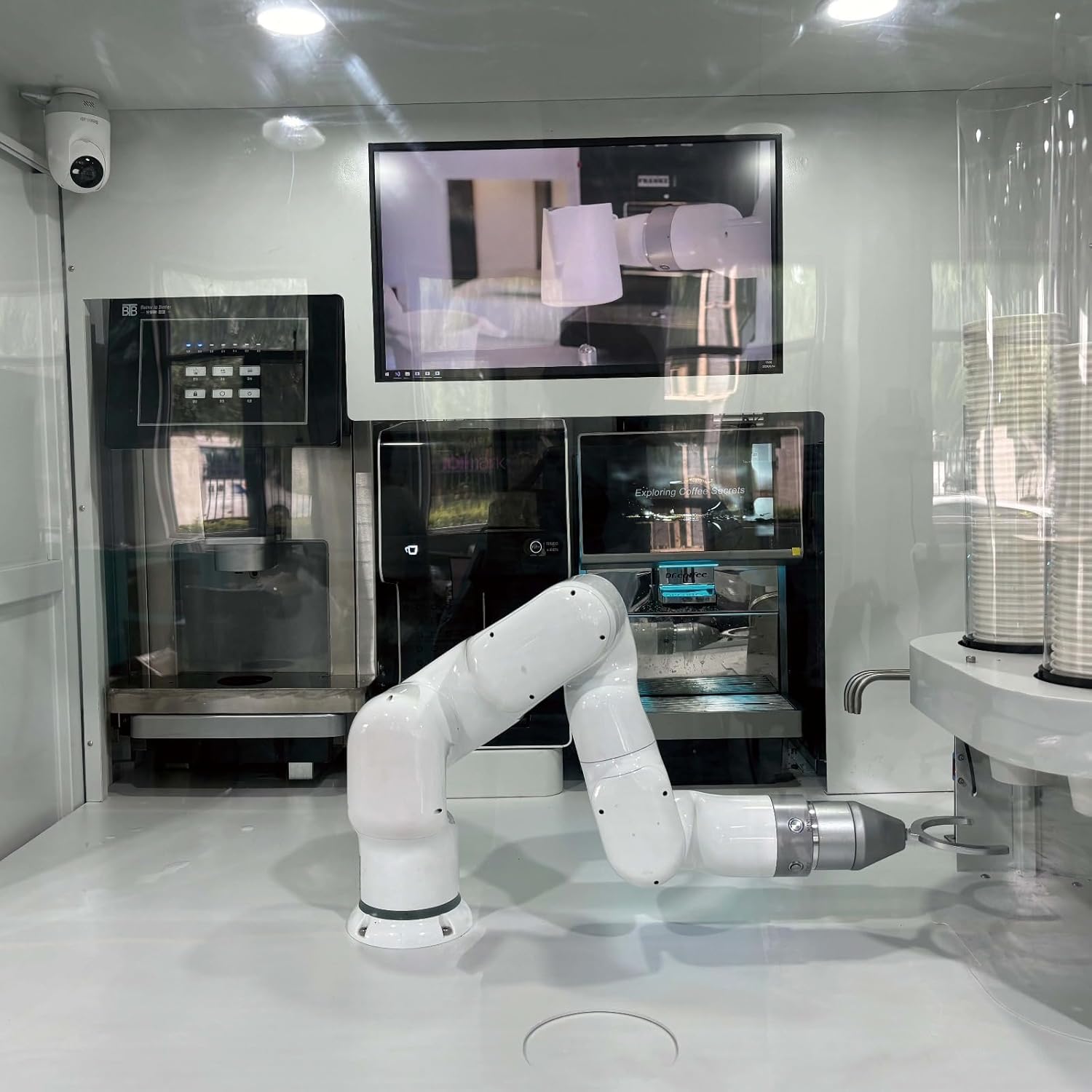 AI Automatic Coffee Robot Machine,Coffee Maker with Precision Grinder and Temperature Control for Office Buildings and Shopping Malls