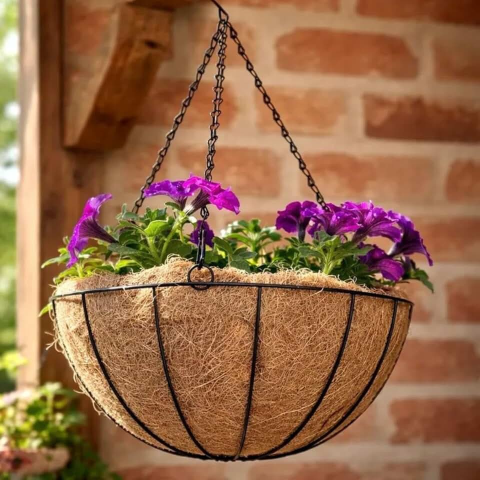 Vaso Suspenso de Fibra de Coco Natural com Corrente e Gancho, 20cm de Diâmetro, Suporte Metálico para Plantas Pendentes, Decoração Rústica para Jardim e Varanda (1)