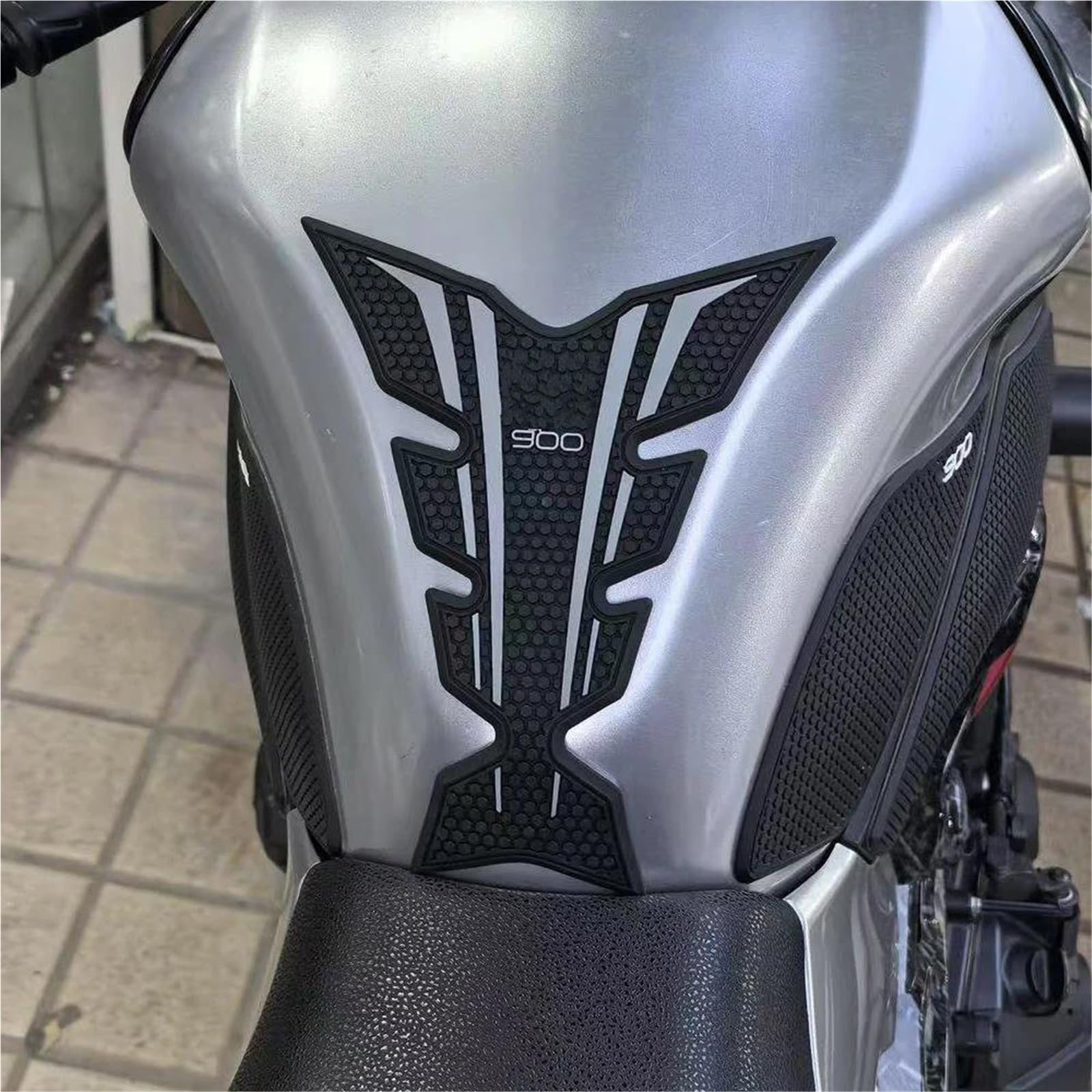 Seitenaufkleber für den Kraftstofftank Motorrad-Kraftstofftankpolster Rutschfester Dekorativer Kraftstofftankschutz Für Für Z900 SE Für Z 900 2017-2025(Style 5)