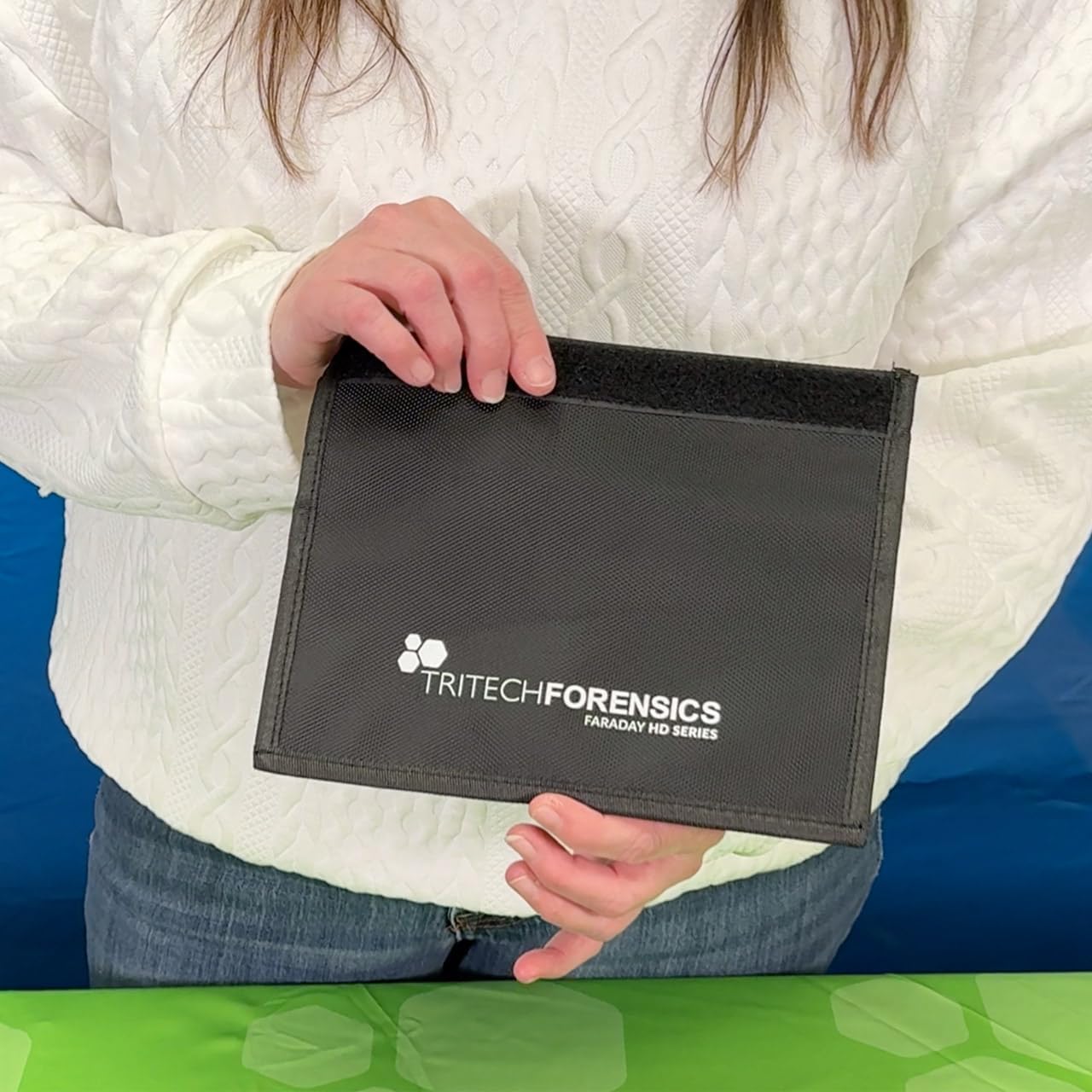 Non-Window Faraday Bag HD Series for Cell Phone and Tablet Security (Cell Phone) Black