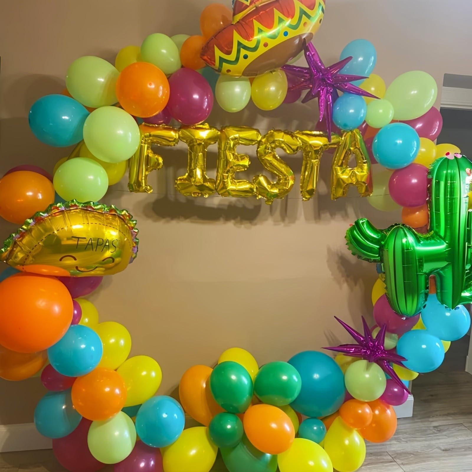 Fiesta Zestaw łuku balonowego, 100 szt. meksykańskiej fiesty, dekoracje imprezowe z balonami foliowymi z lamą Sombrero, tęczowa girlanda balonowa, do Cinco De Mayo, Taco, na dwa dni, urodziny,