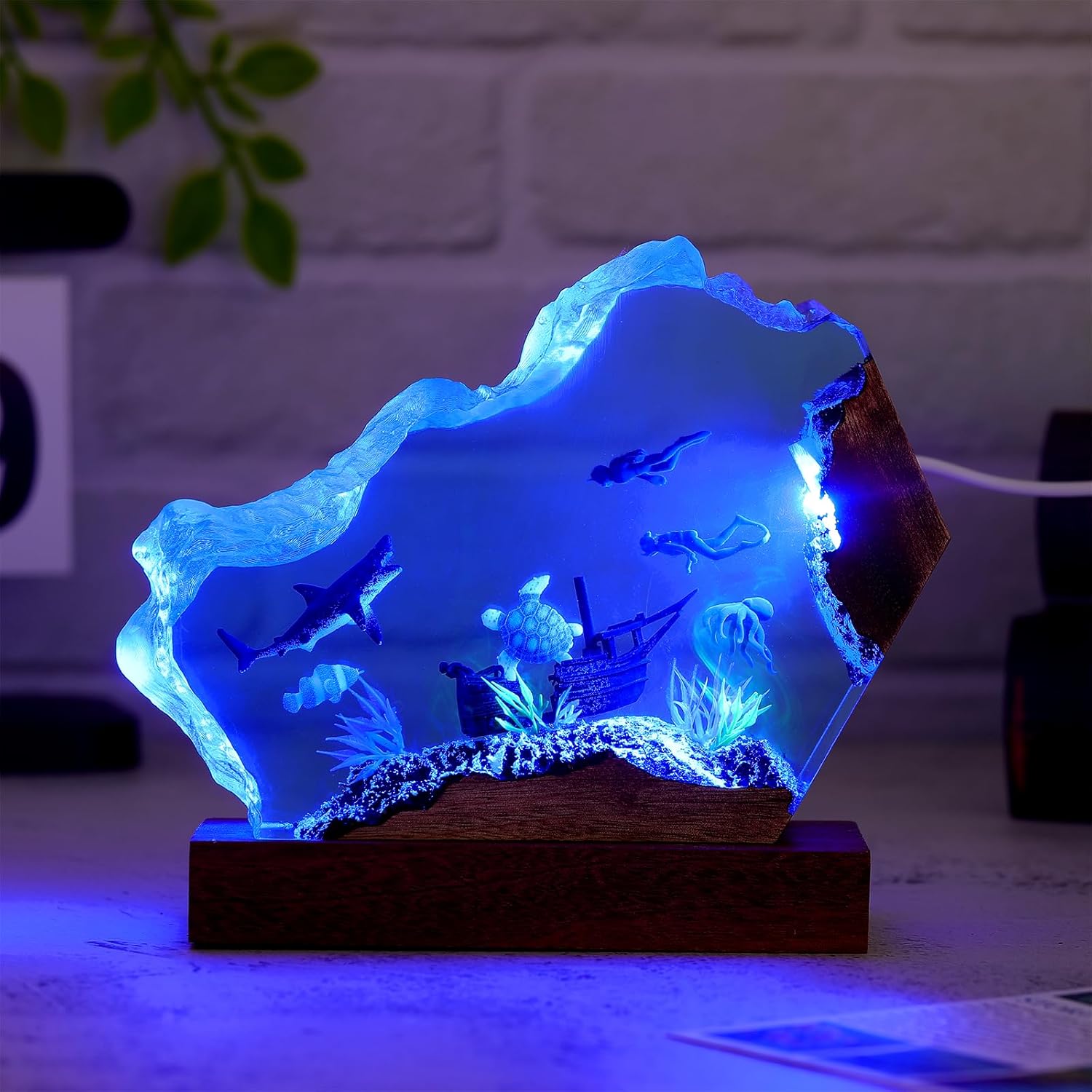 Drawelry Ocean Creative Epoxy Resin Wood Light Lamp, Handmade Wave Shape Deep Aquatic Ocean Lamp Sea Diver Cave Diving Multicolor Led Night Light Decor Birthday Gift for Men Dad (White Shark, M)