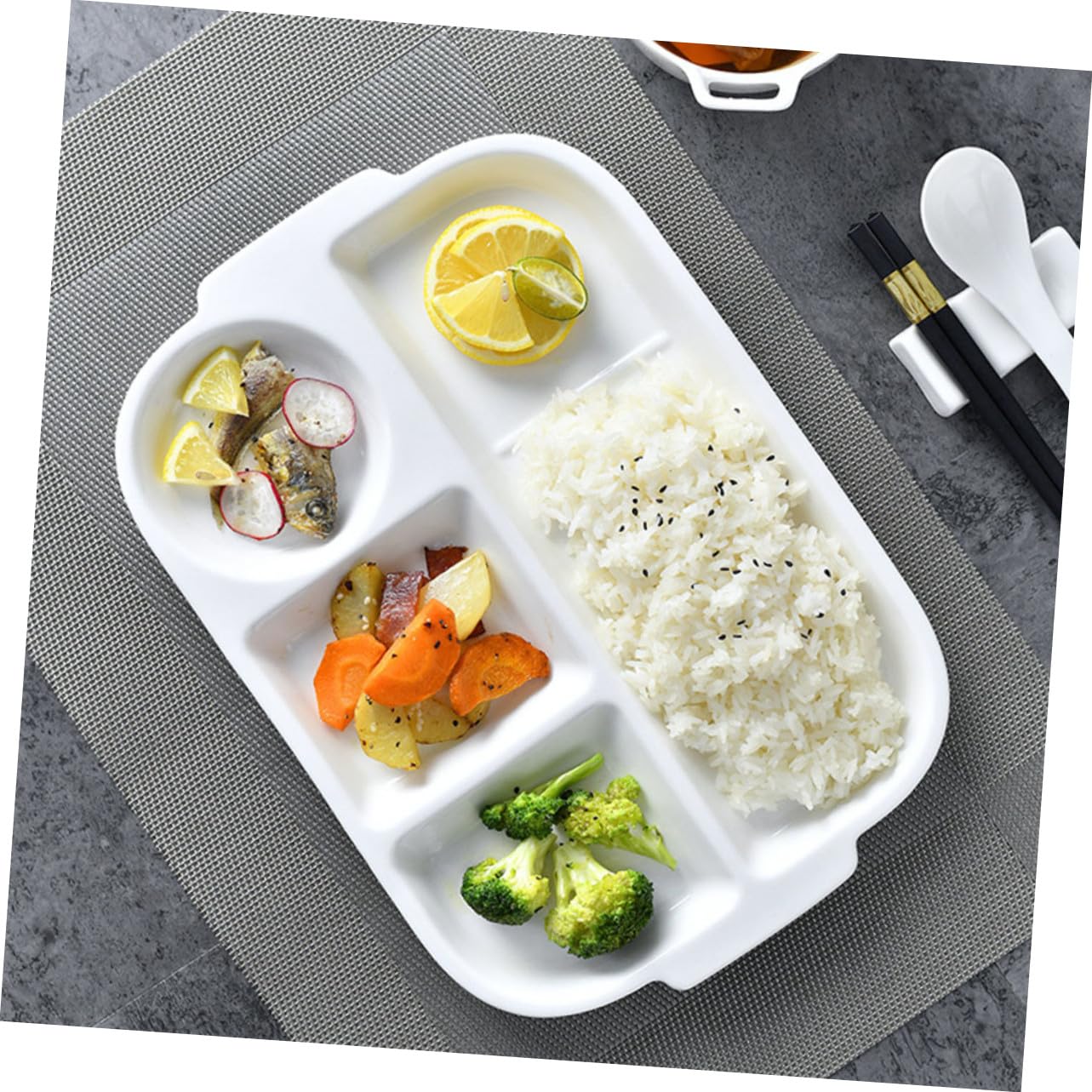 IMIKEYA Assiette Compartimentée Céramique Blanche pour Servir les Repas Maison Raviolis
