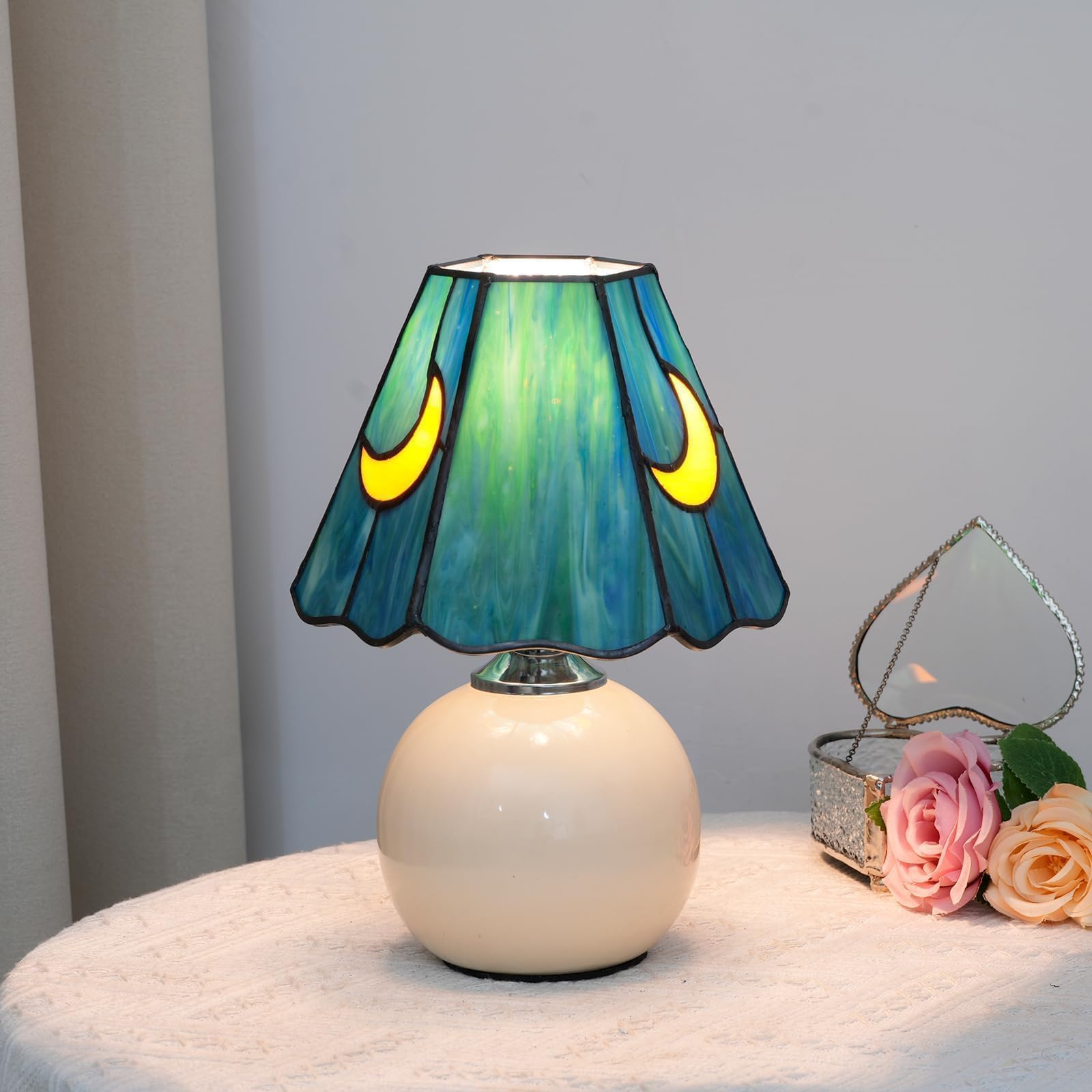 Tiffany-Lampe, Buntglas-Tischlampe, Pilz, Mond, niedlich, klein, Nachttischlampen für Wohnzimmer, Heimdekoration, einzigartige ästhetische Wohnzimmer-Dekoration, Mädchen, Meerblau