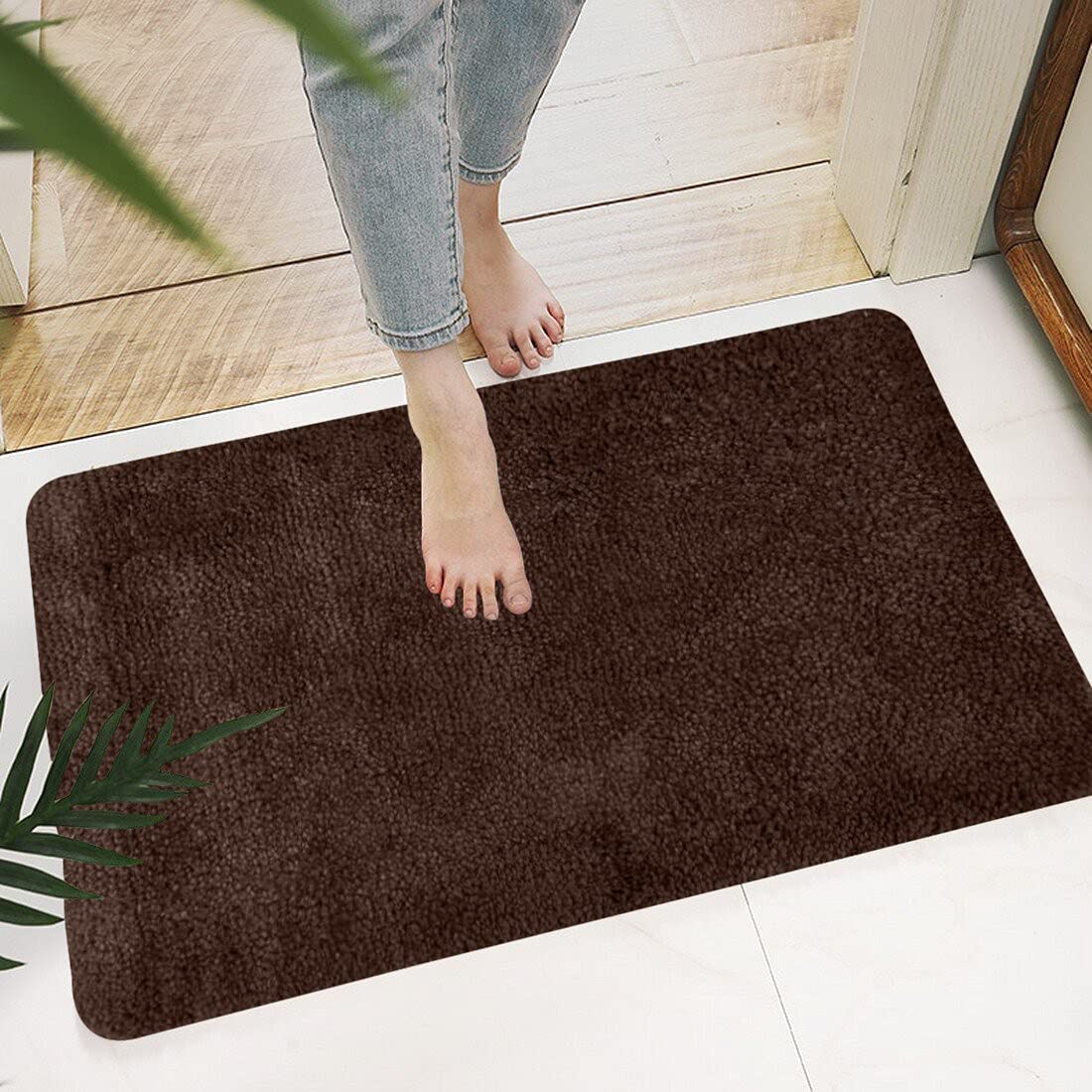 rayna decor Anti-Slip Microfiber Soft Bath Mat, Size 40 x 60 cm - Bathroom Rugs - Suitable for Kitchen, Bedroom - Pack of 1, Brown